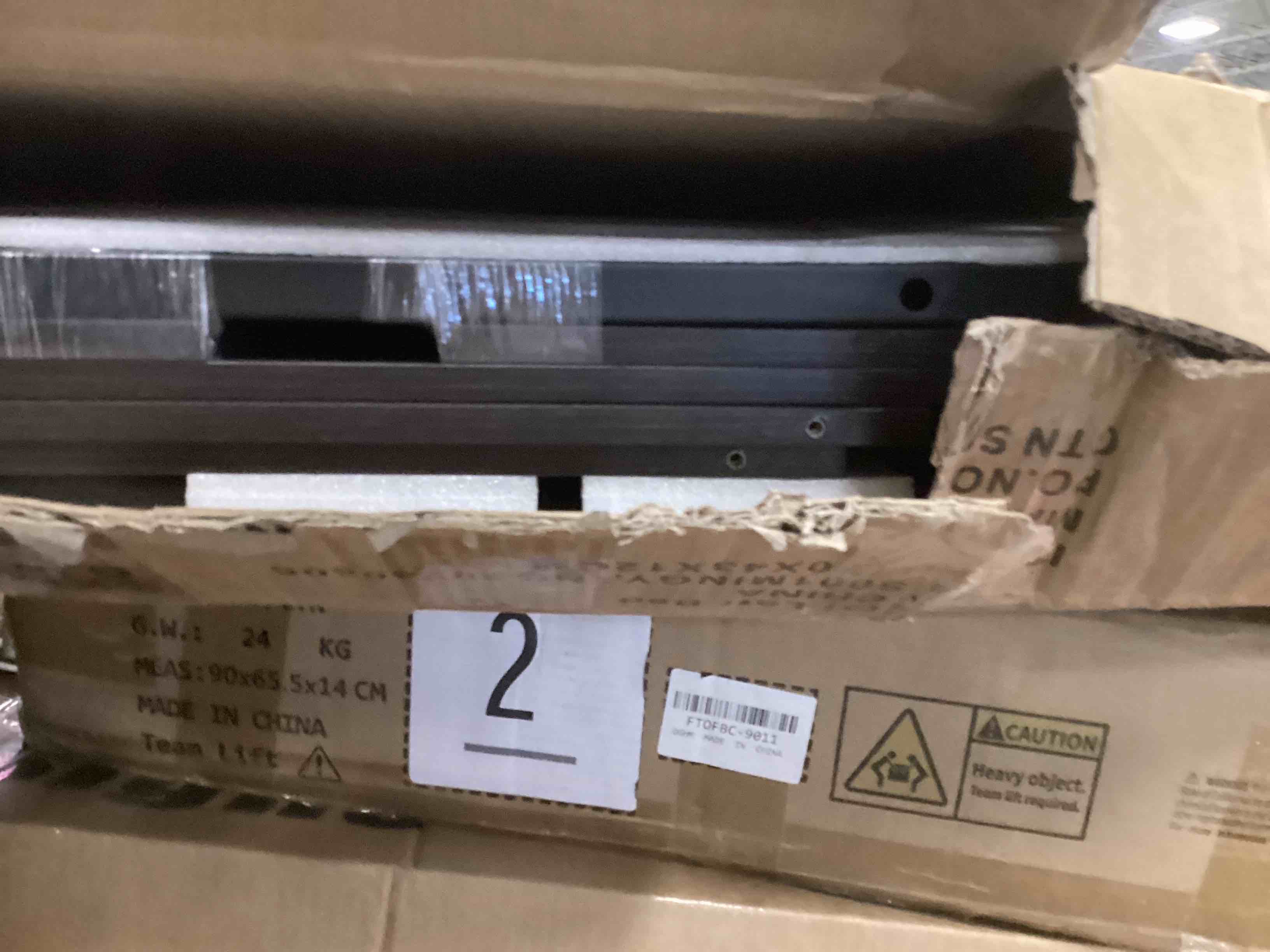 https://s3.amazonaws.com/lotting-images-prod/bidfta/BRN0570408_1737382601301.jpeg