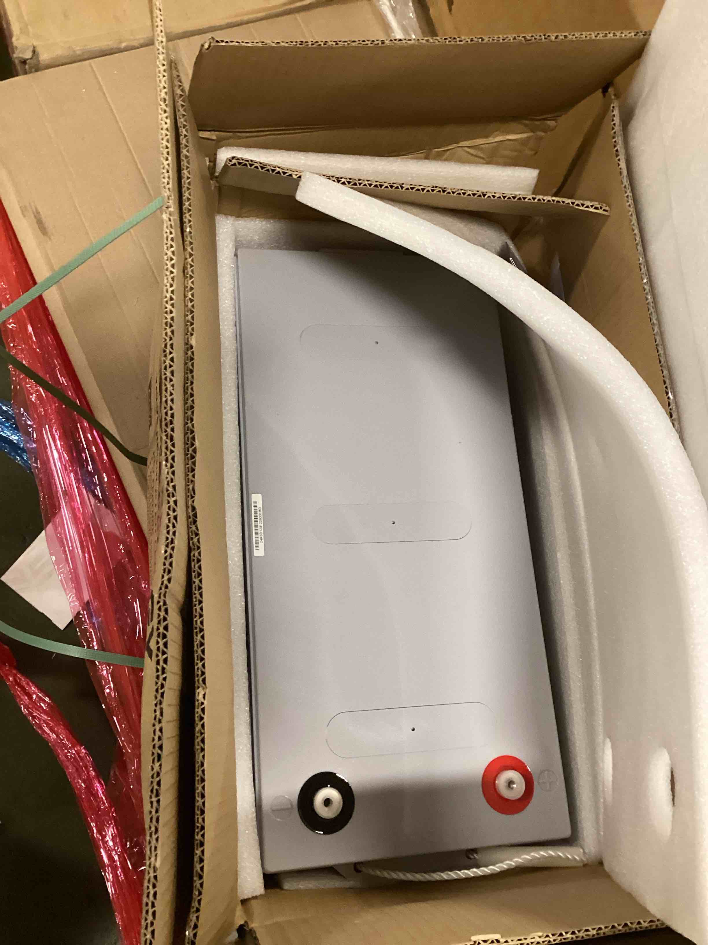 https://s3.amazonaws.com/lotting-images-prod/bidfta/BRN0571275_1736541736781.jpeg