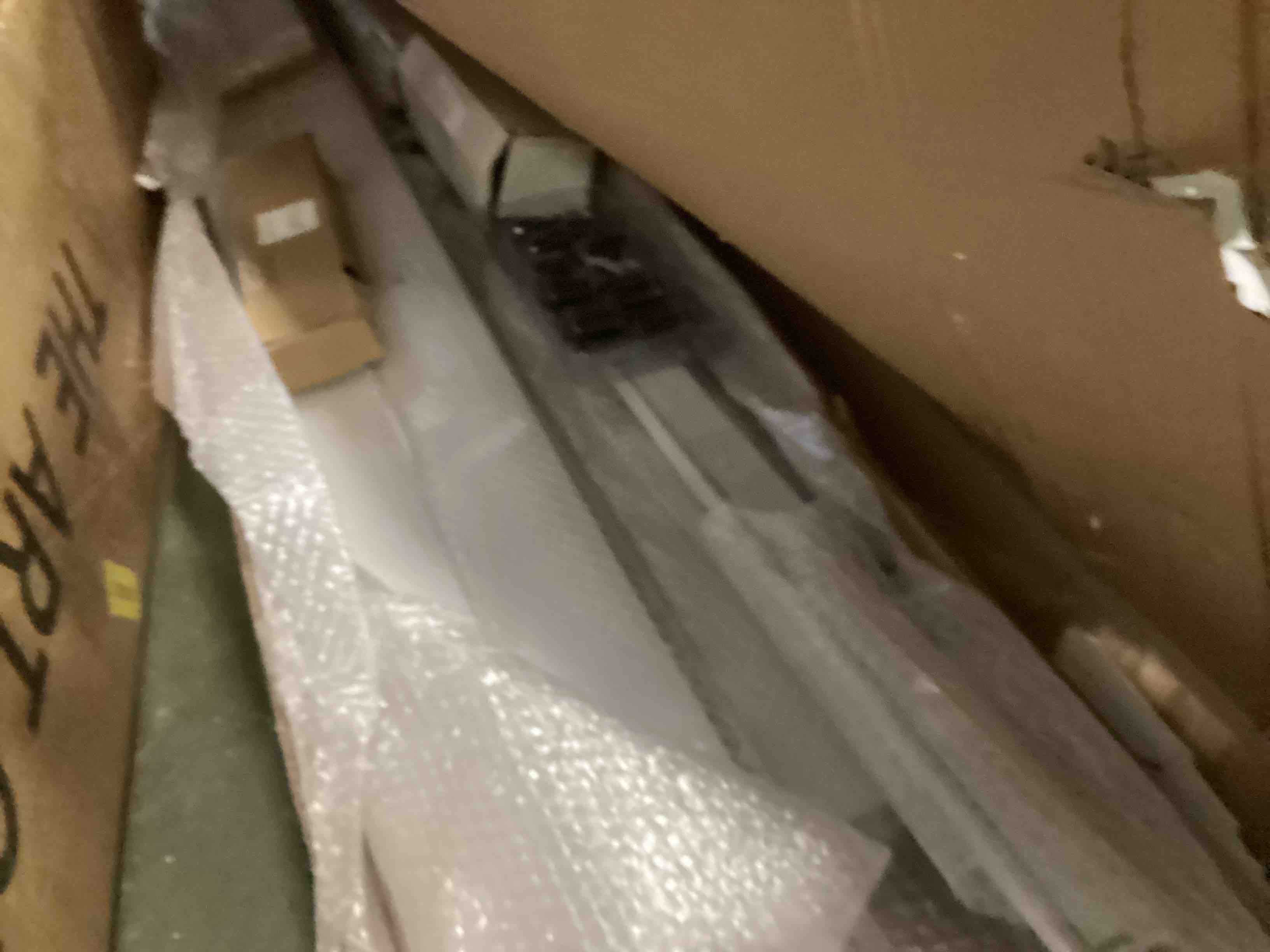 https://s3.amazonaws.com/lotting-images-prod/bidfta/BRN0572743_1734463800272.jpeg