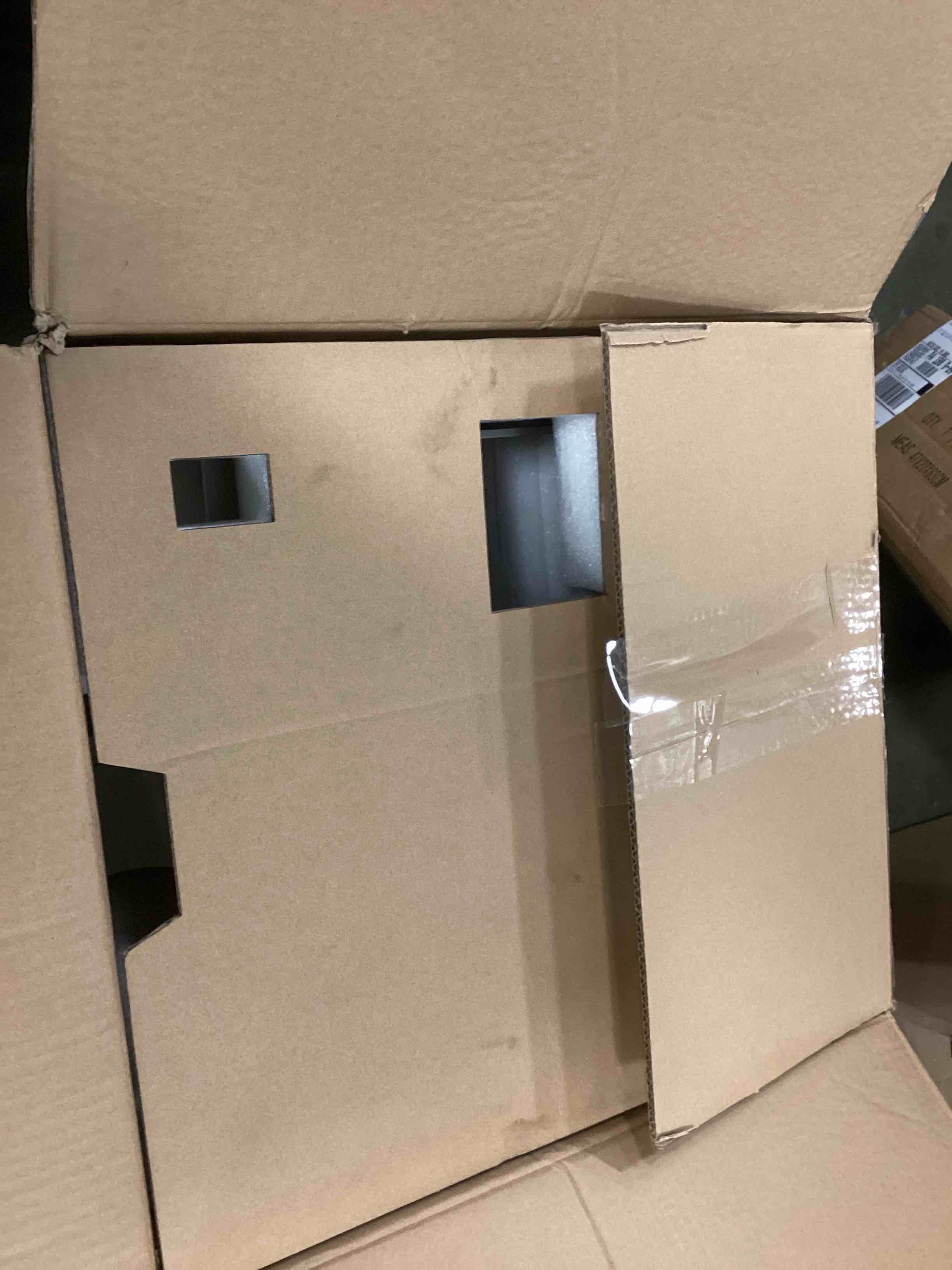 https://s3.amazonaws.com/lotting-images-prod/bidfta/BRN0574687_1731959578340.jpeg
