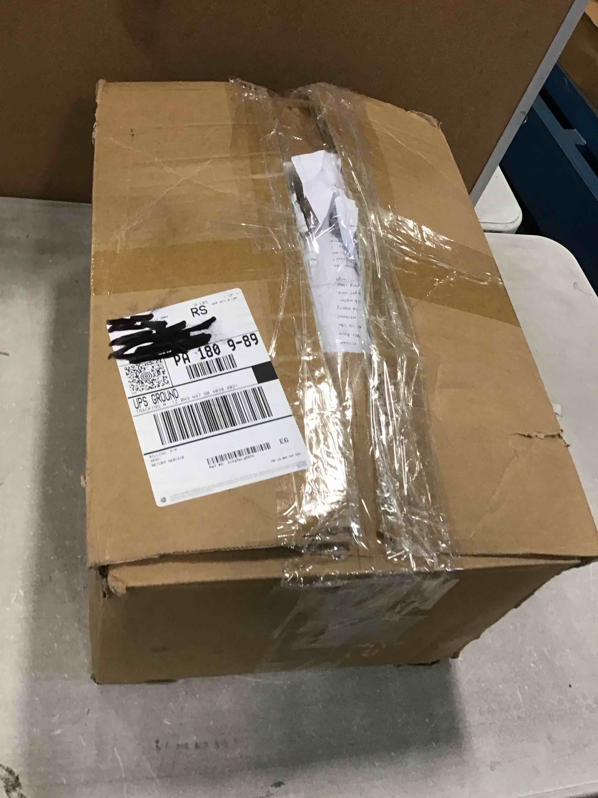 https://s3.amazonaws.com/lotting-images-prod/bidfta/BRN0577257_1731341064114.jpeg