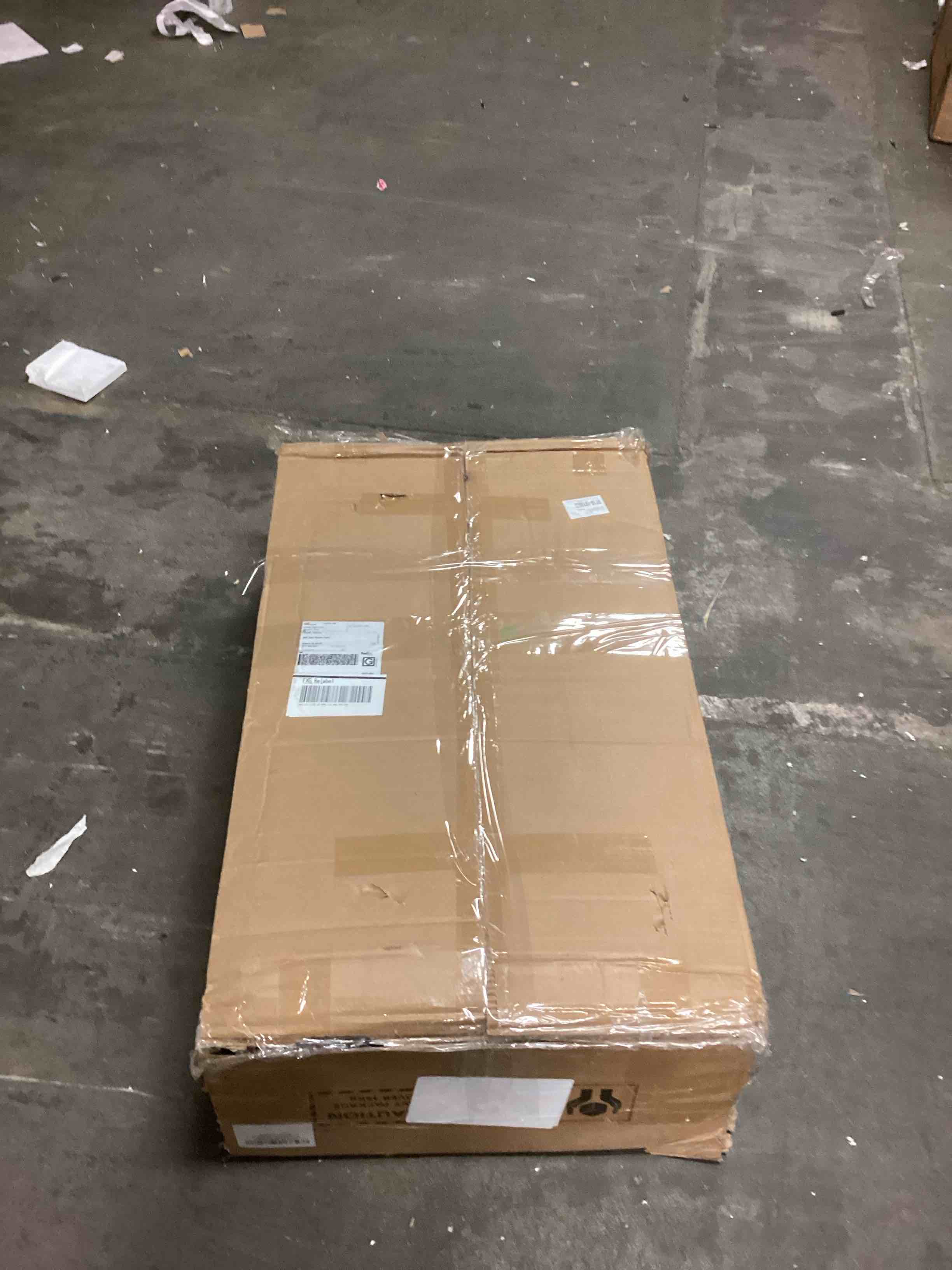 https://s3.amazonaws.com/lotting-images-prod/bidfta/BRN0578122_1730936733277.jpeg