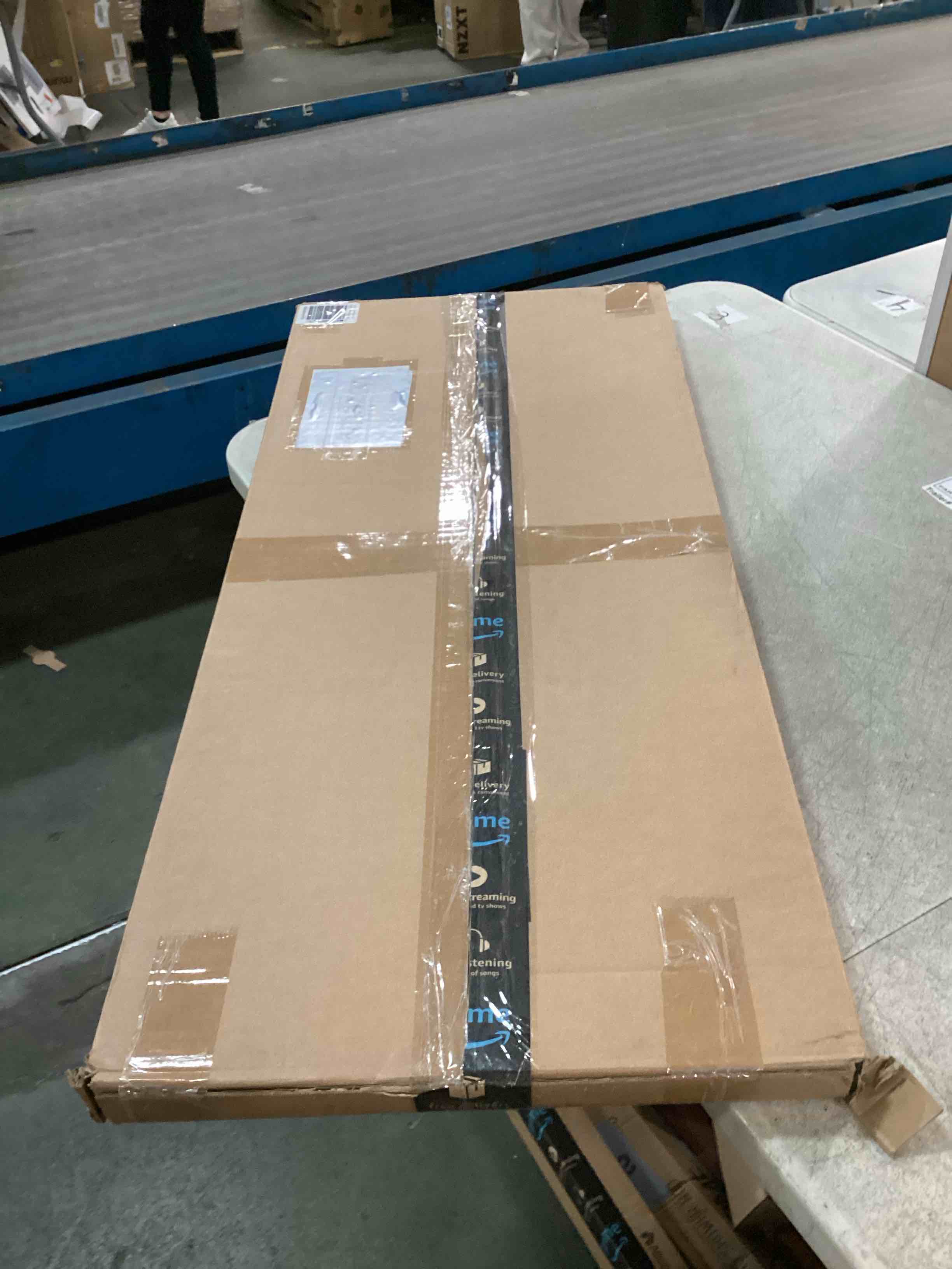https://s3.amazonaws.com/lotting-images-prod/bidfta/BRN0579084_1730422250899.jpeg