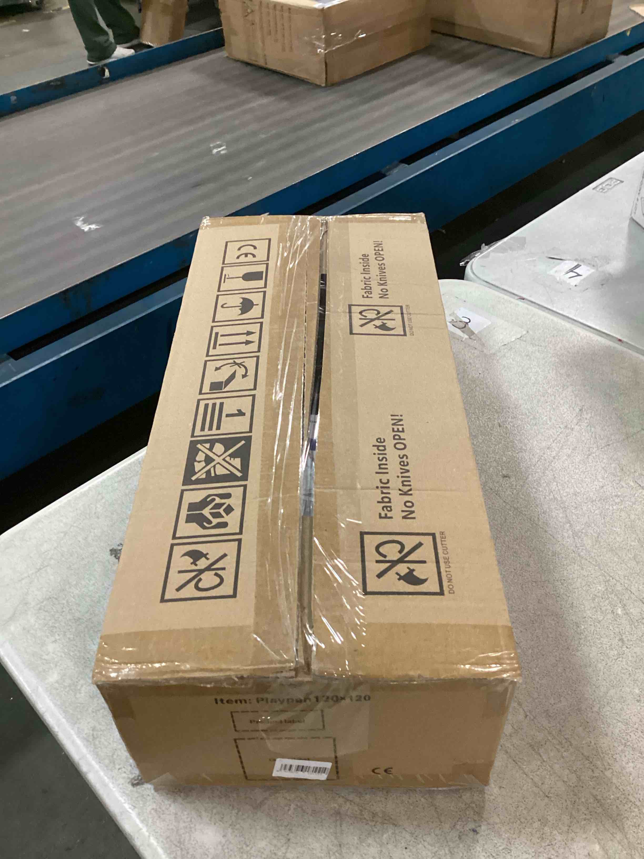 https://s3.amazonaws.com/lotting-images-prod/bidfta/BRN0579281_1730344890504.jpeg