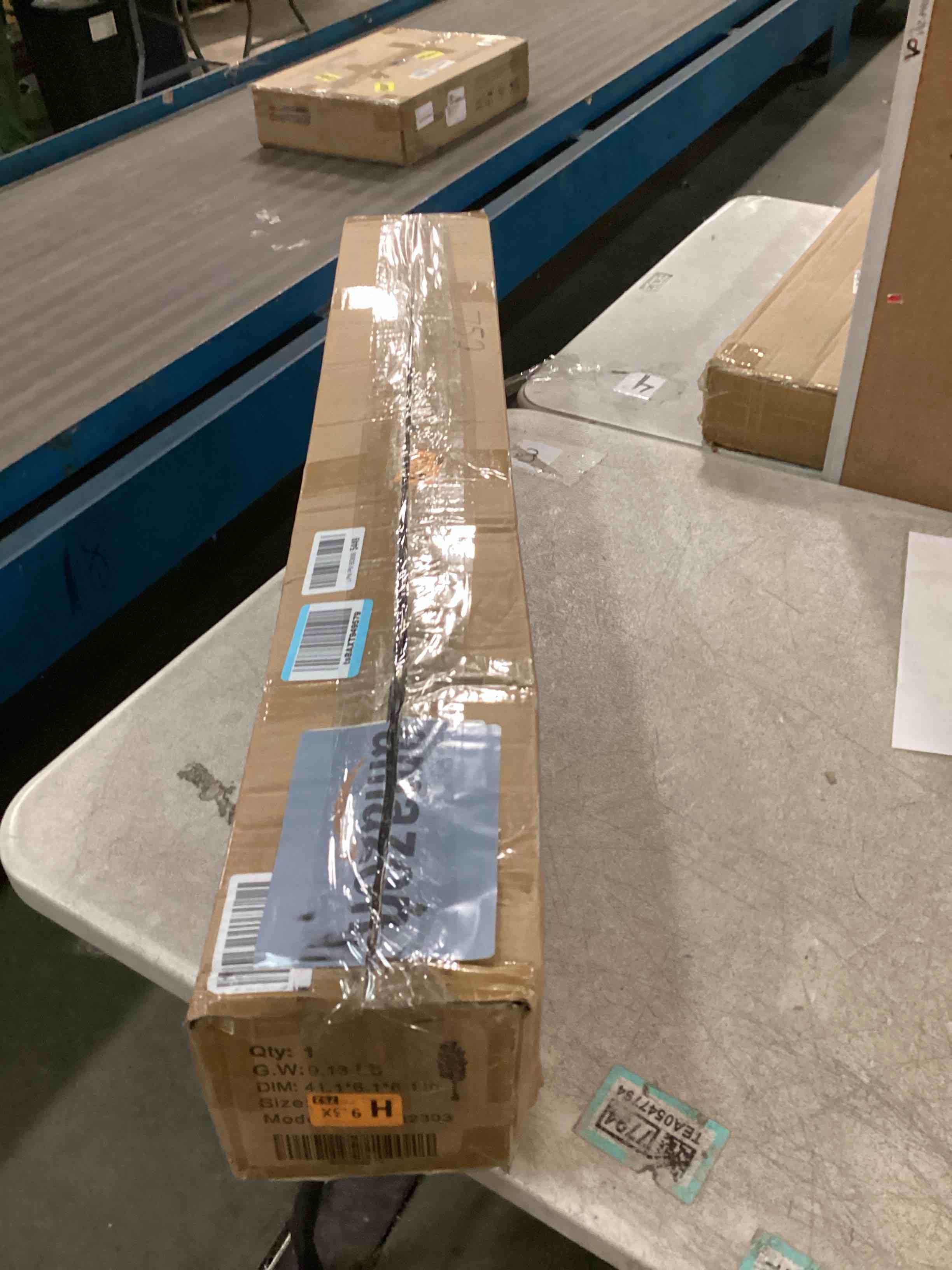 https://s3.amazonaws.com/lotting-images-prod/bidfta/BRN0579355_1730333037629.jpeg