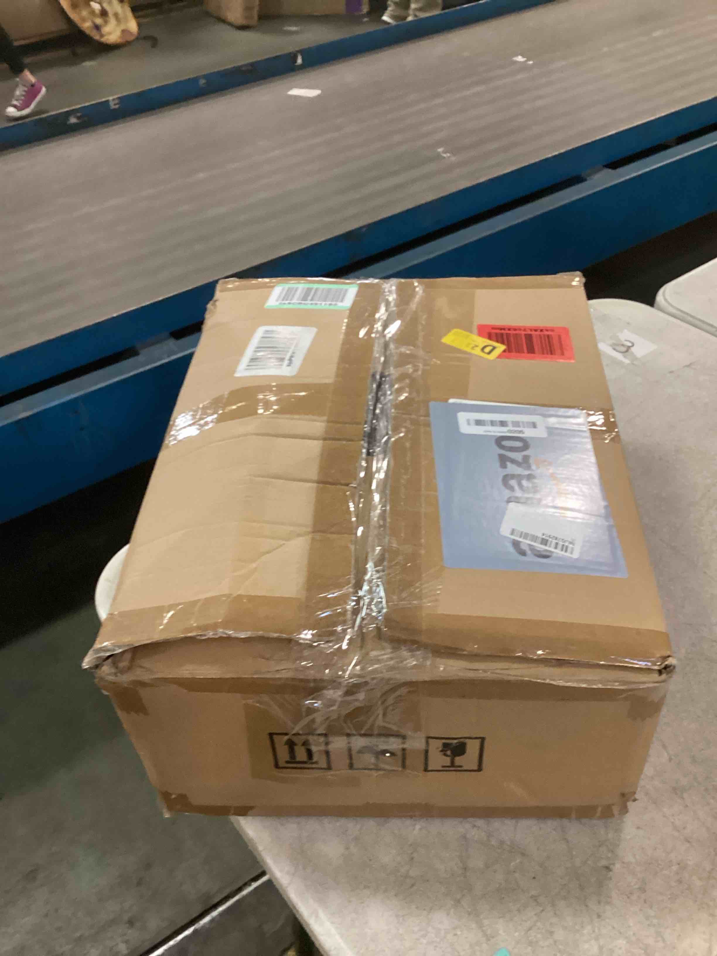 https://s3.amazonaws.com/lotting-images-prod/bidfta/BRN0579631_1730237165098.jpeg