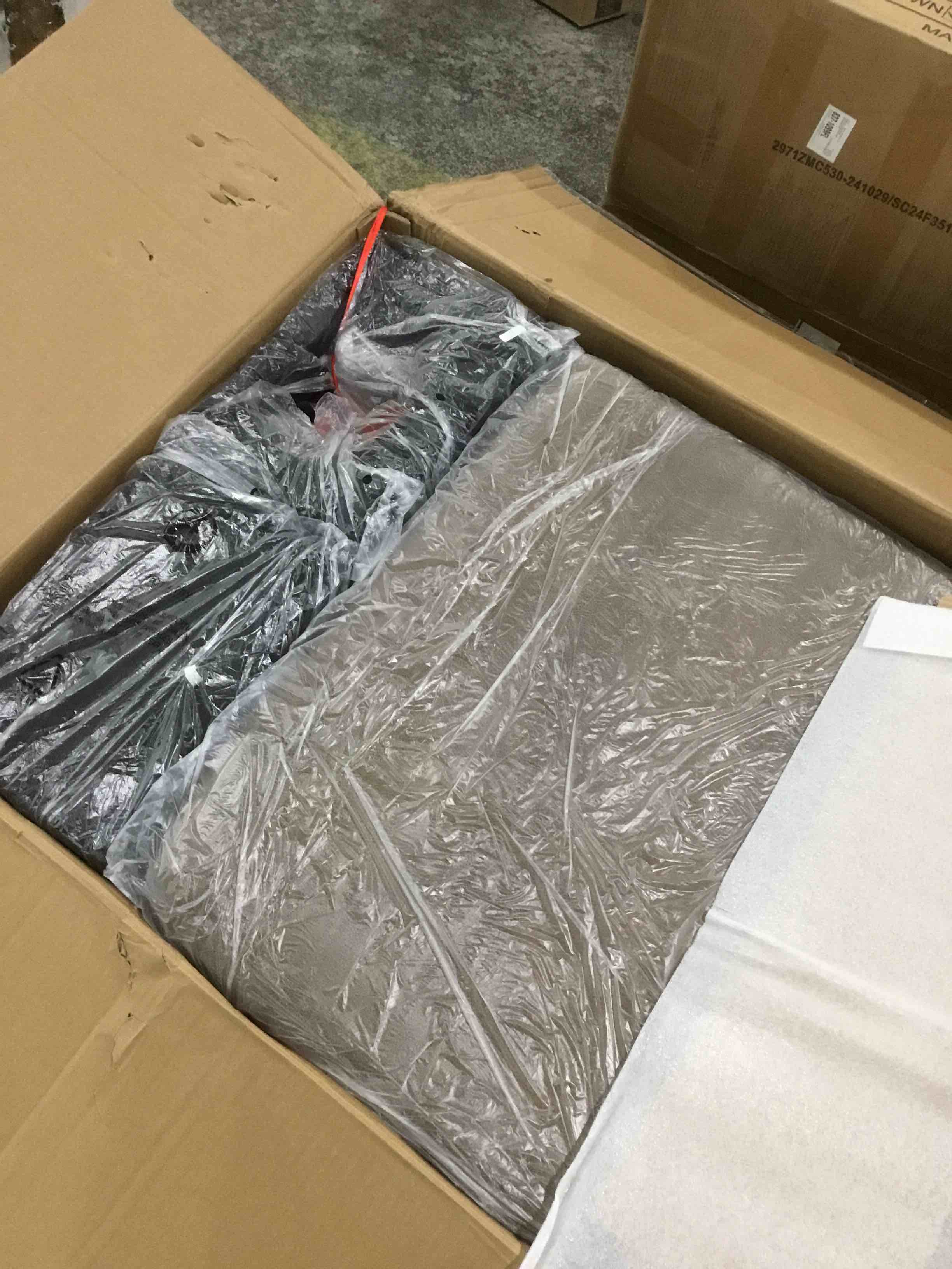 https://s3.amazonaws.com/lotting-images-prod/bidfta/BRN1266686_1750341823563.jpeg