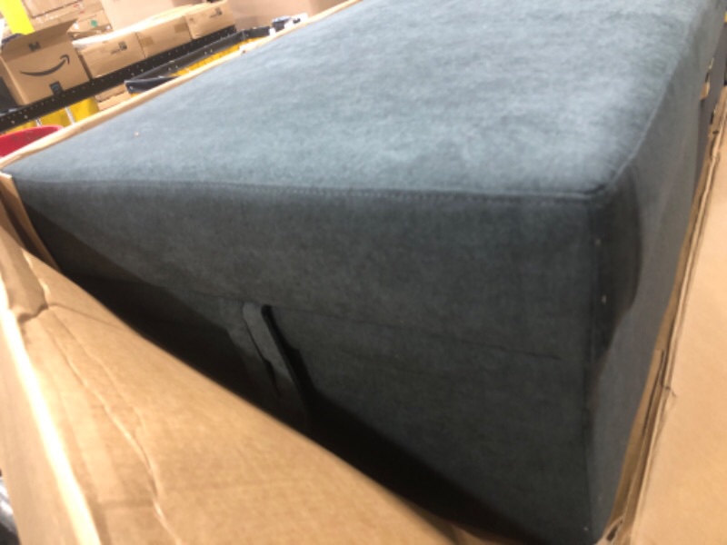 https://s3.amazonaws.com/lotting-images-prod/bidfta/BRN1266707_1750360095942.jpeg