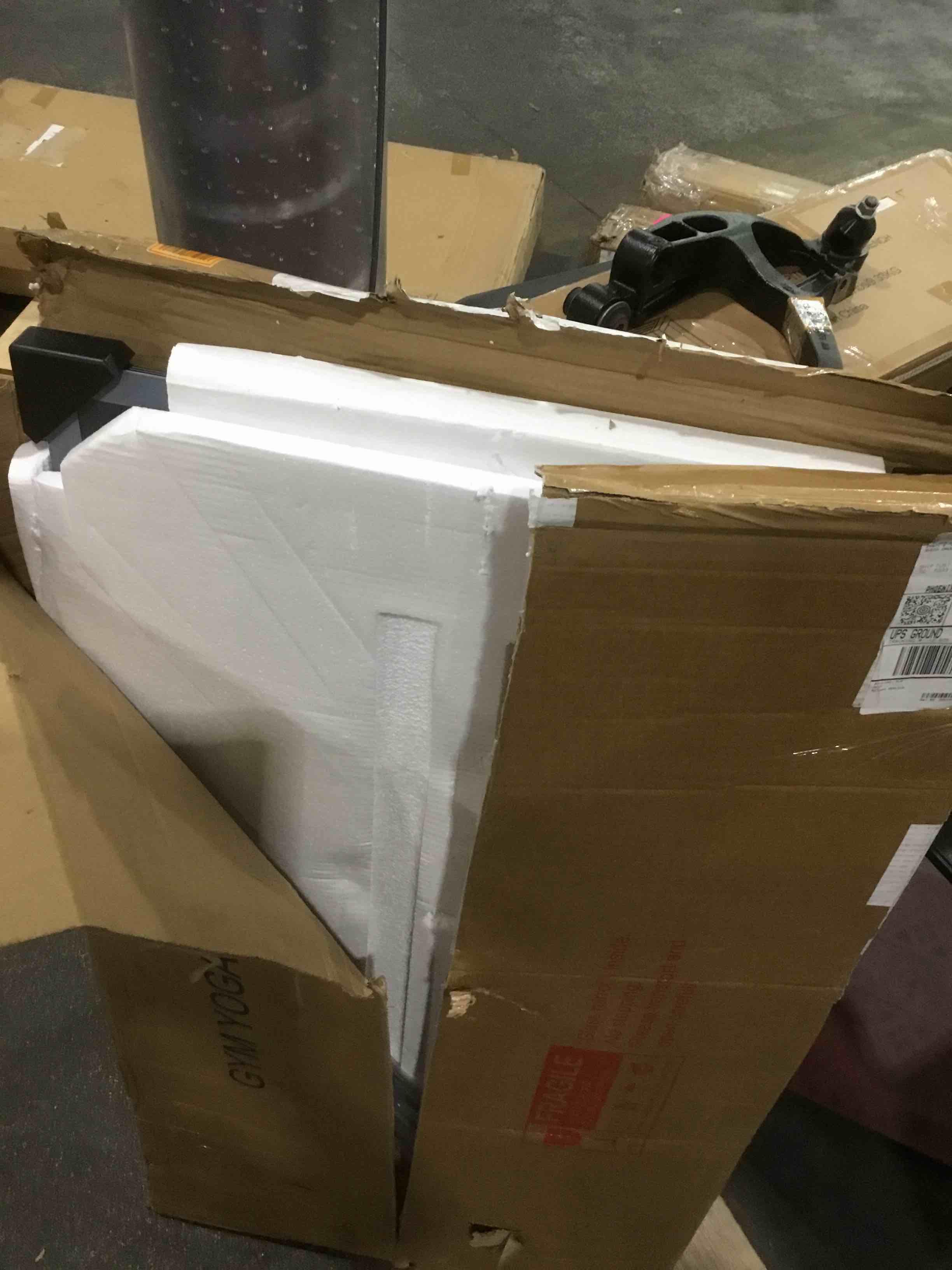 https://s3.amazonaws.com/lotting-images-prod/bidfta/BRN1266780_1750683090886.jpeg