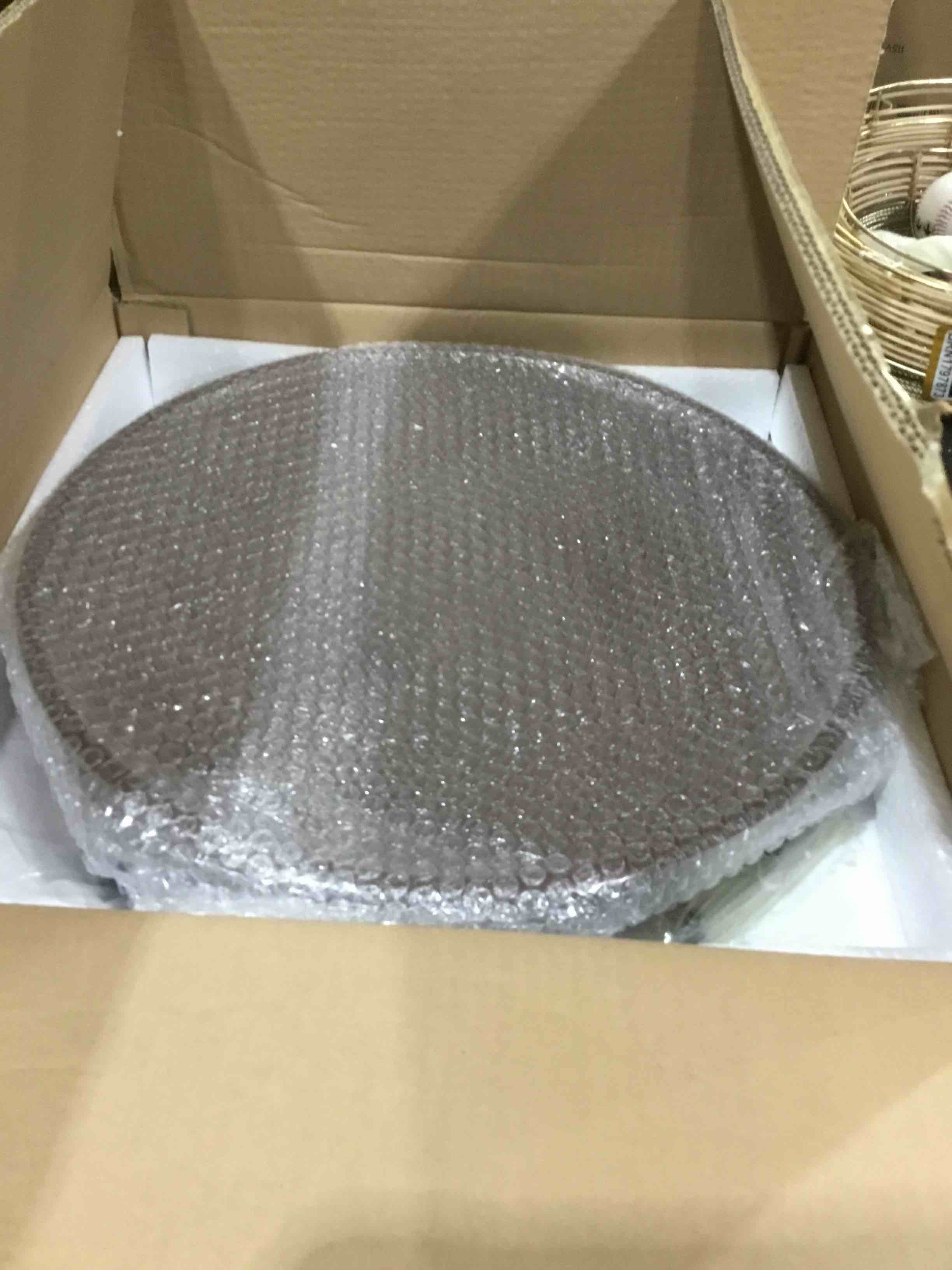 https://s3.amazonaws.com/lotting-images-prod/bidfta/BRN1267852_1753128214312.jpeg