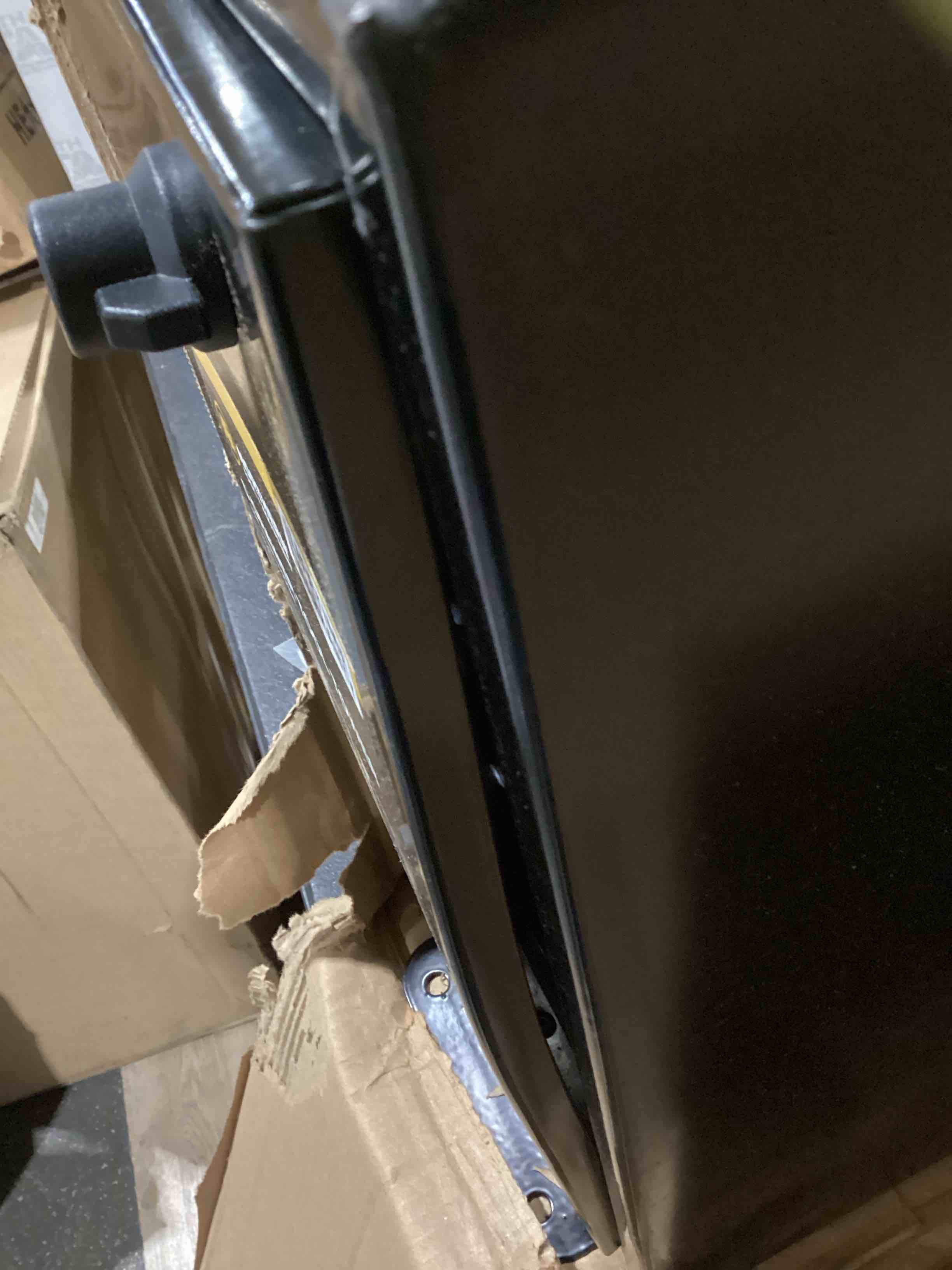 https://s3.amazonaws.com/lotting-images-prod/bidfta/BRN1269522_1756401877368.jpeg