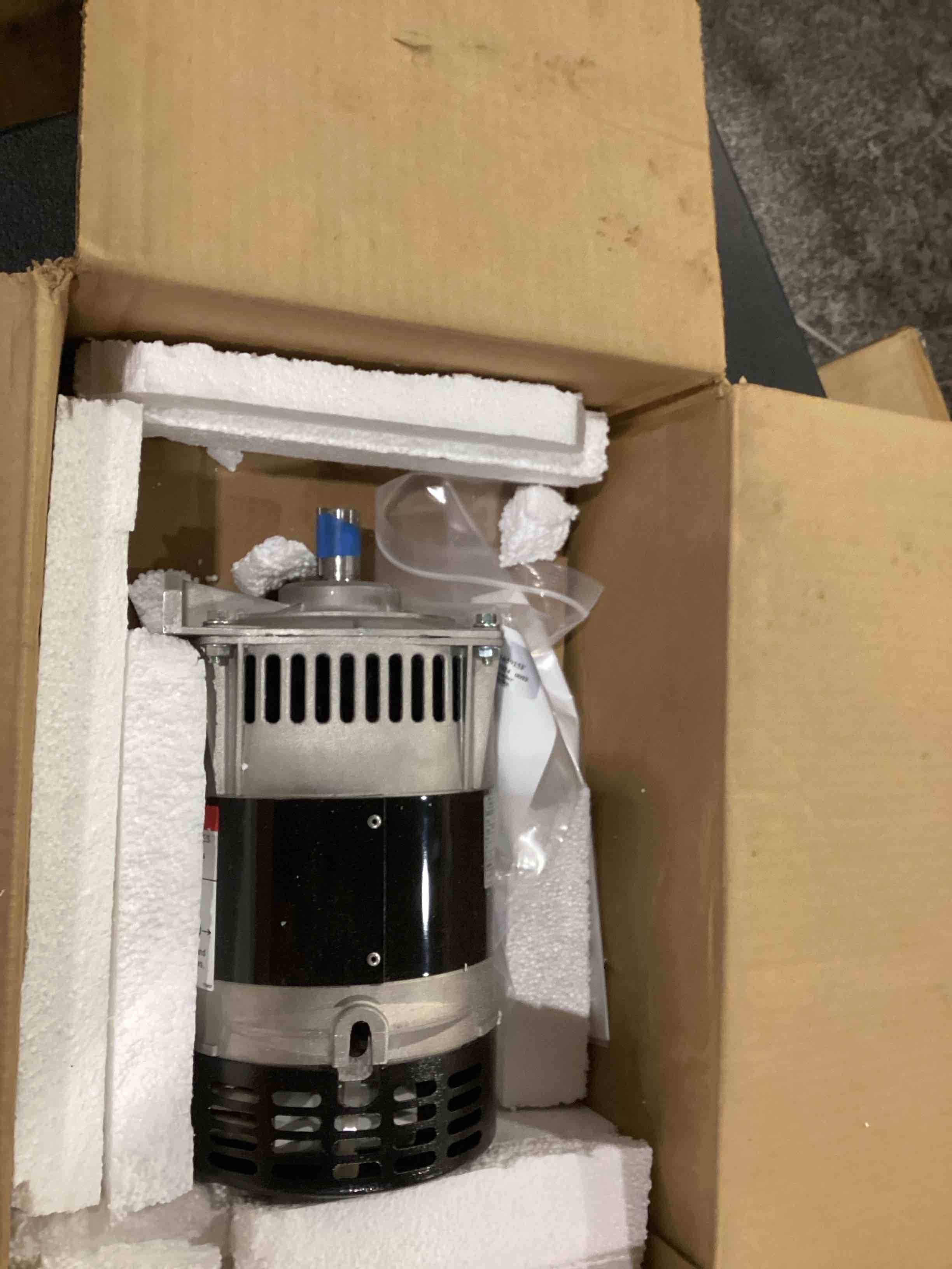 https://s3.amazonaws.com/lotting-images-prod/bidfta/BRN1269532_1756408096445.jpeg