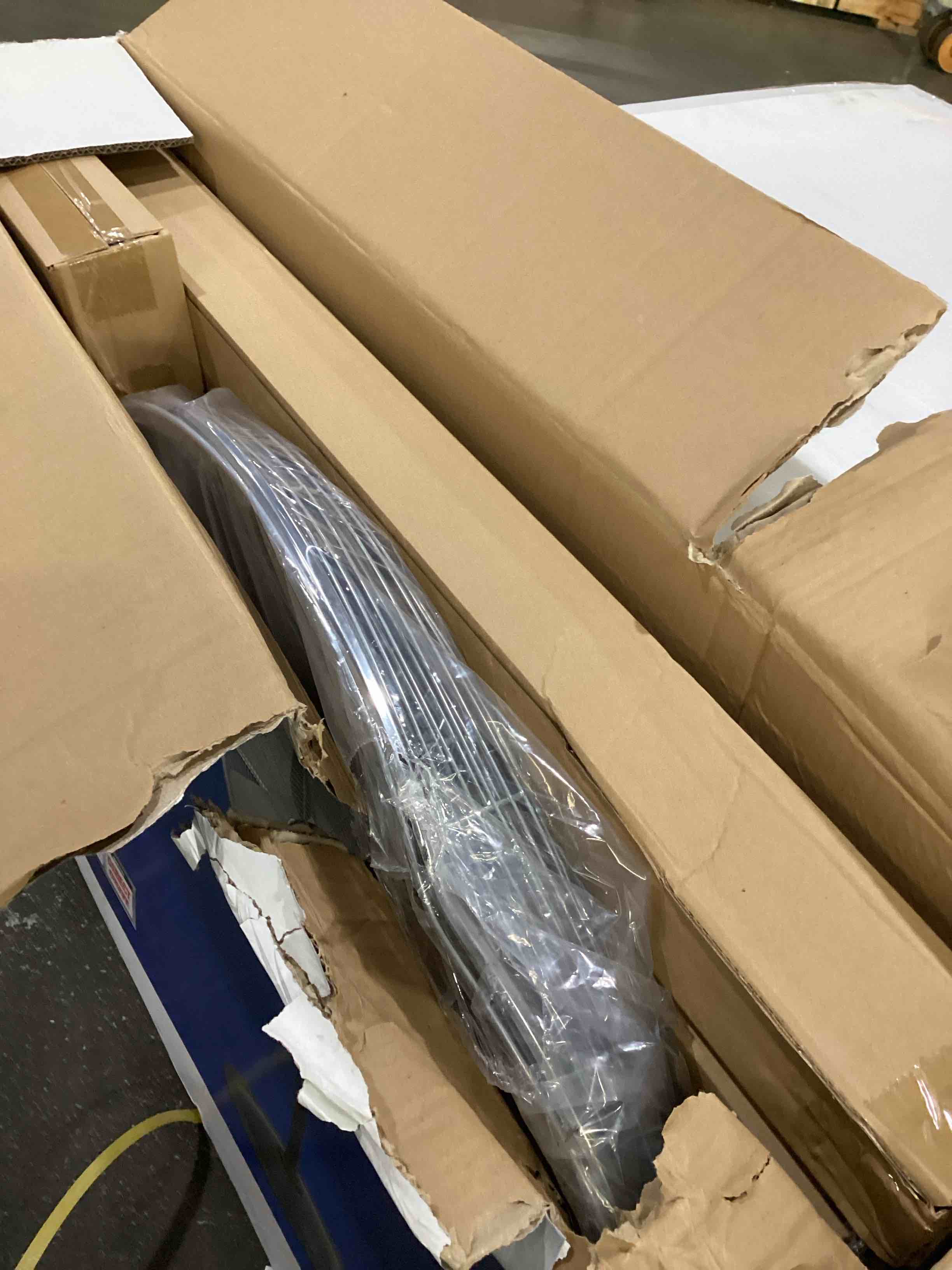 https://s3.amazonaws.com/lotting-images-prod/bidfta/BRN1269604_1756837539041.jpeg