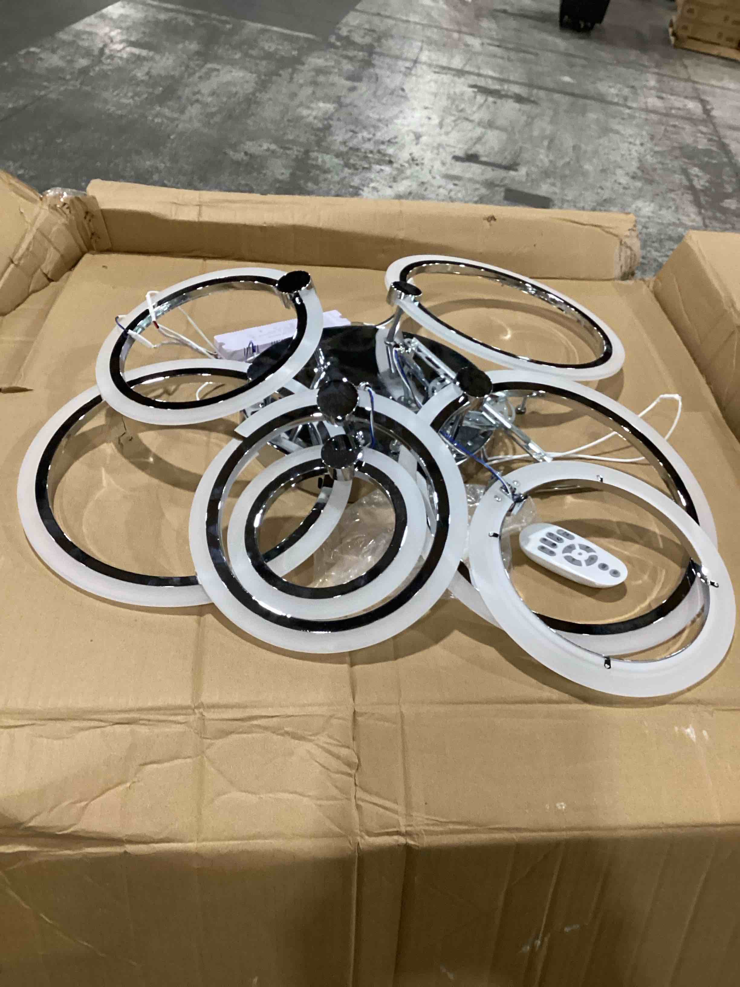 https://s3.amazonaws.com/lotting-images-prod/bidfta/BRN1269615_1756902965511.jpeg