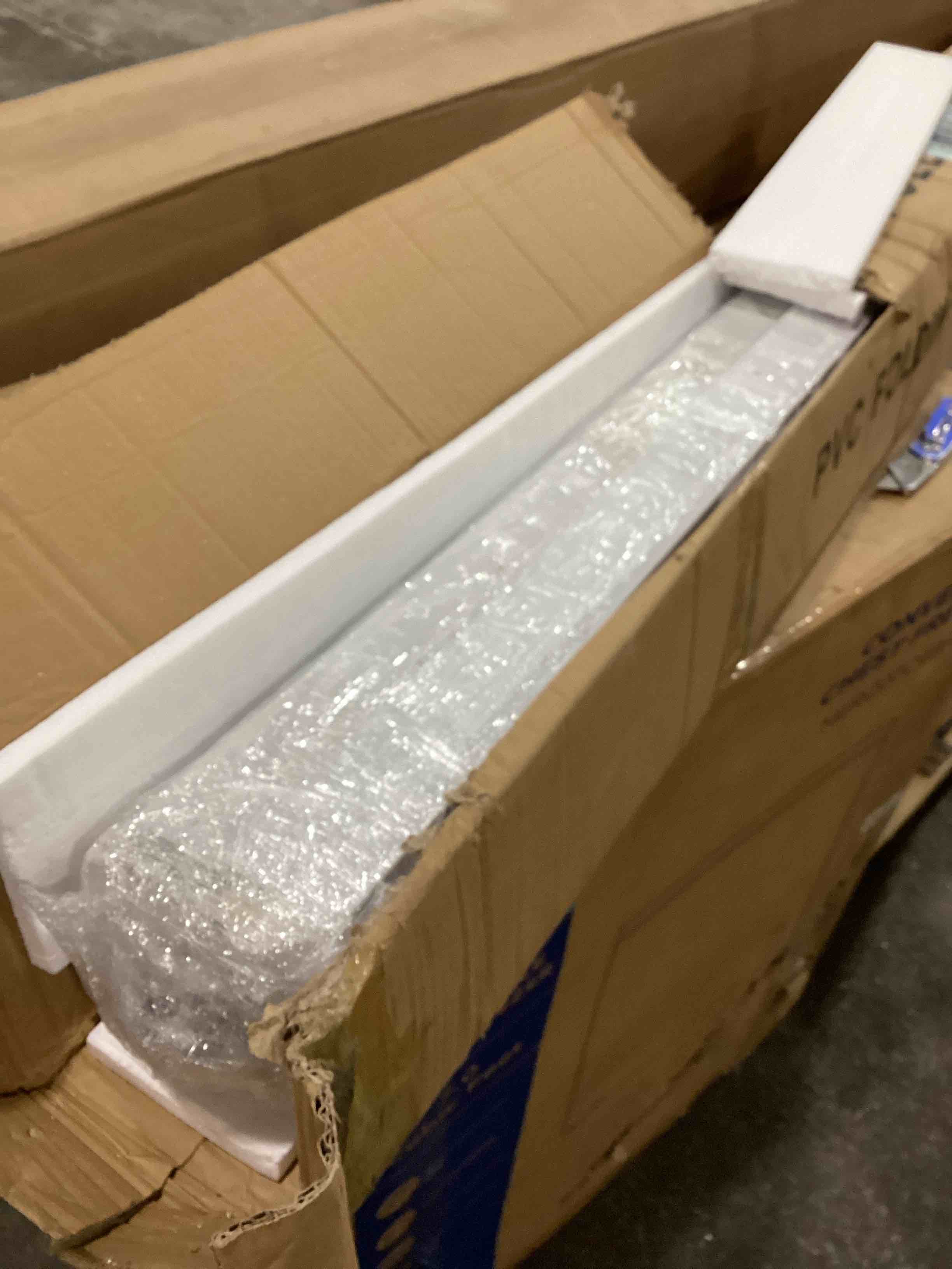 https://s3.amazonaws.com/lotting-images-prod/bidfta/BRN1269622_1756907017538.jpeg