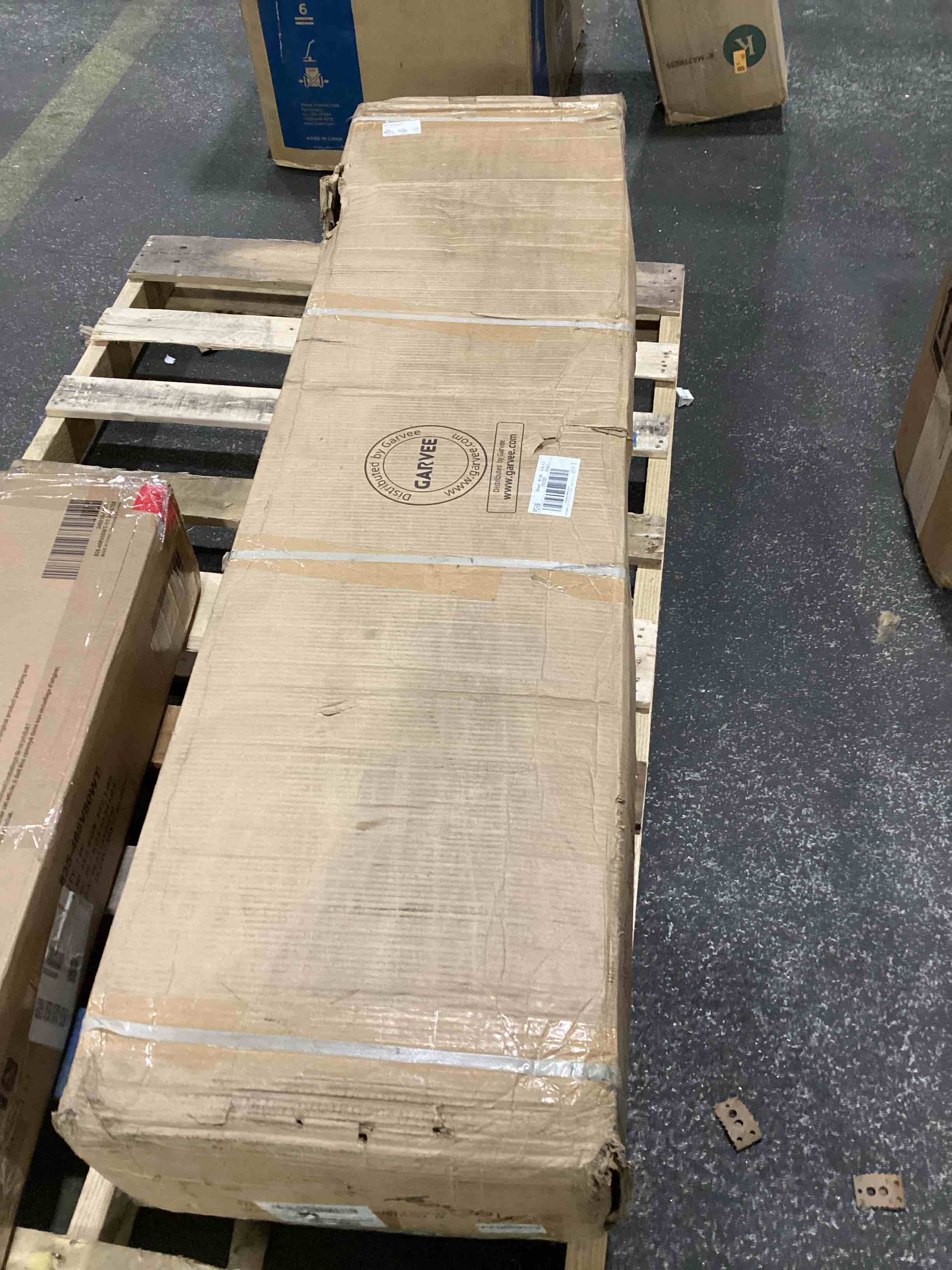 https://s3.amazonaws.com/lotting-images-prod/bidfta/BRN1269628_1756911803522.jpeg