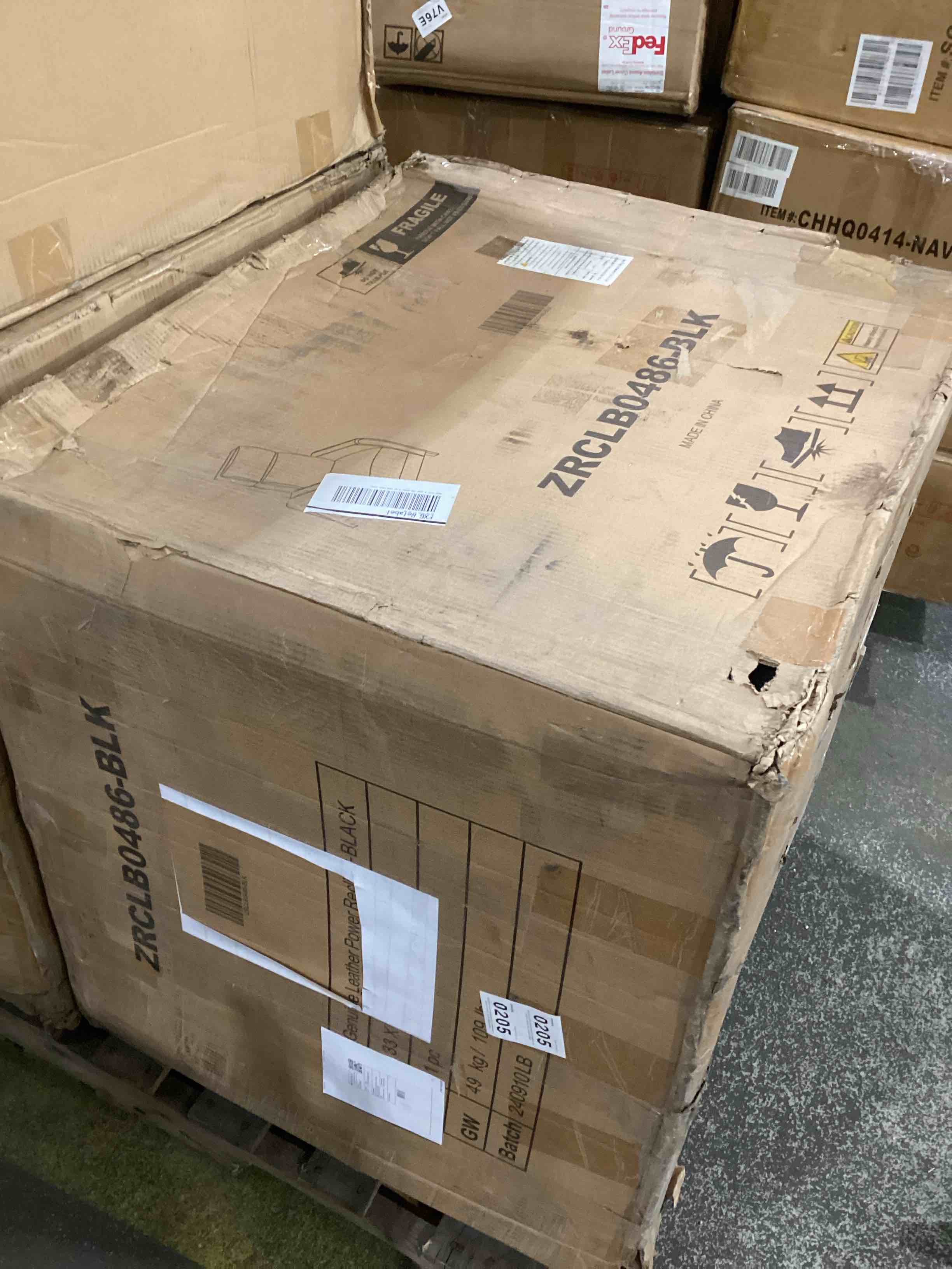 https://s3.amazonaws.com/lotting-images-prod/bidfta/BRN1269805_1757432743086.jpeg