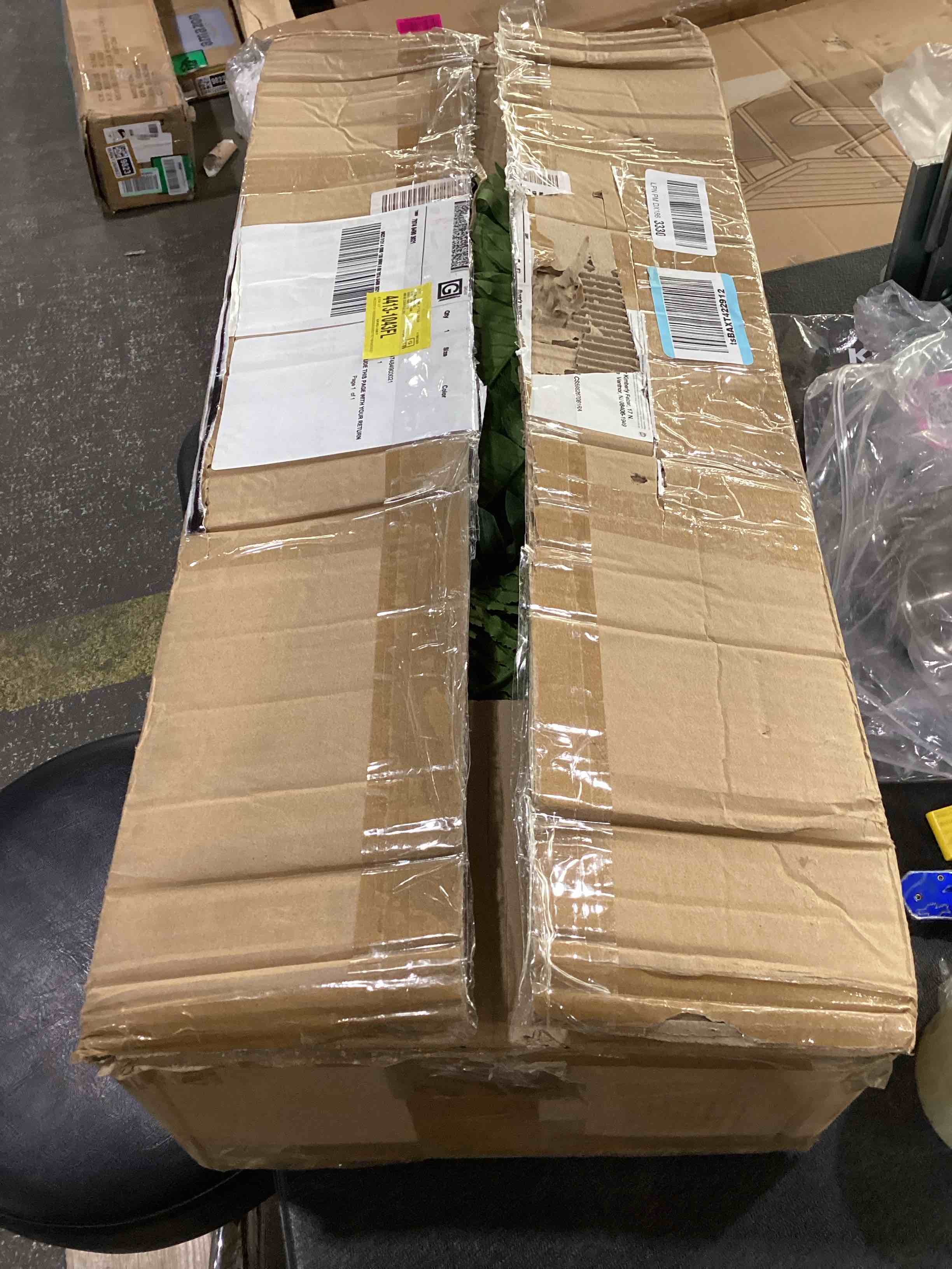 https://s3.amazonaws.com/lotting-images-prod/bidfta/BRN1269825_1757444433881.jpeg
