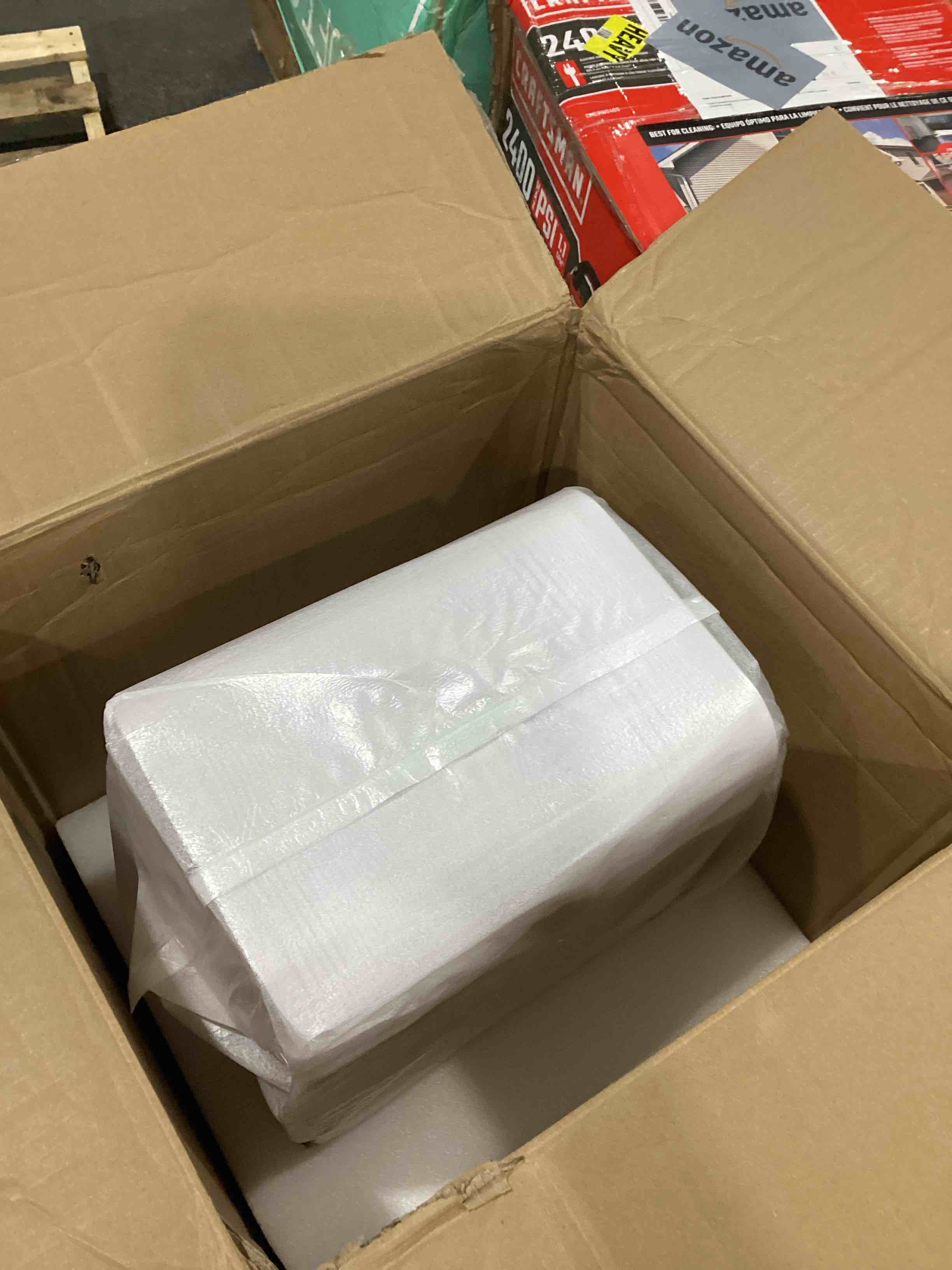 https://s3.amazonaws.com/lotting-images-prod/bidfta/BRN1269830_1757507520804.jpeg