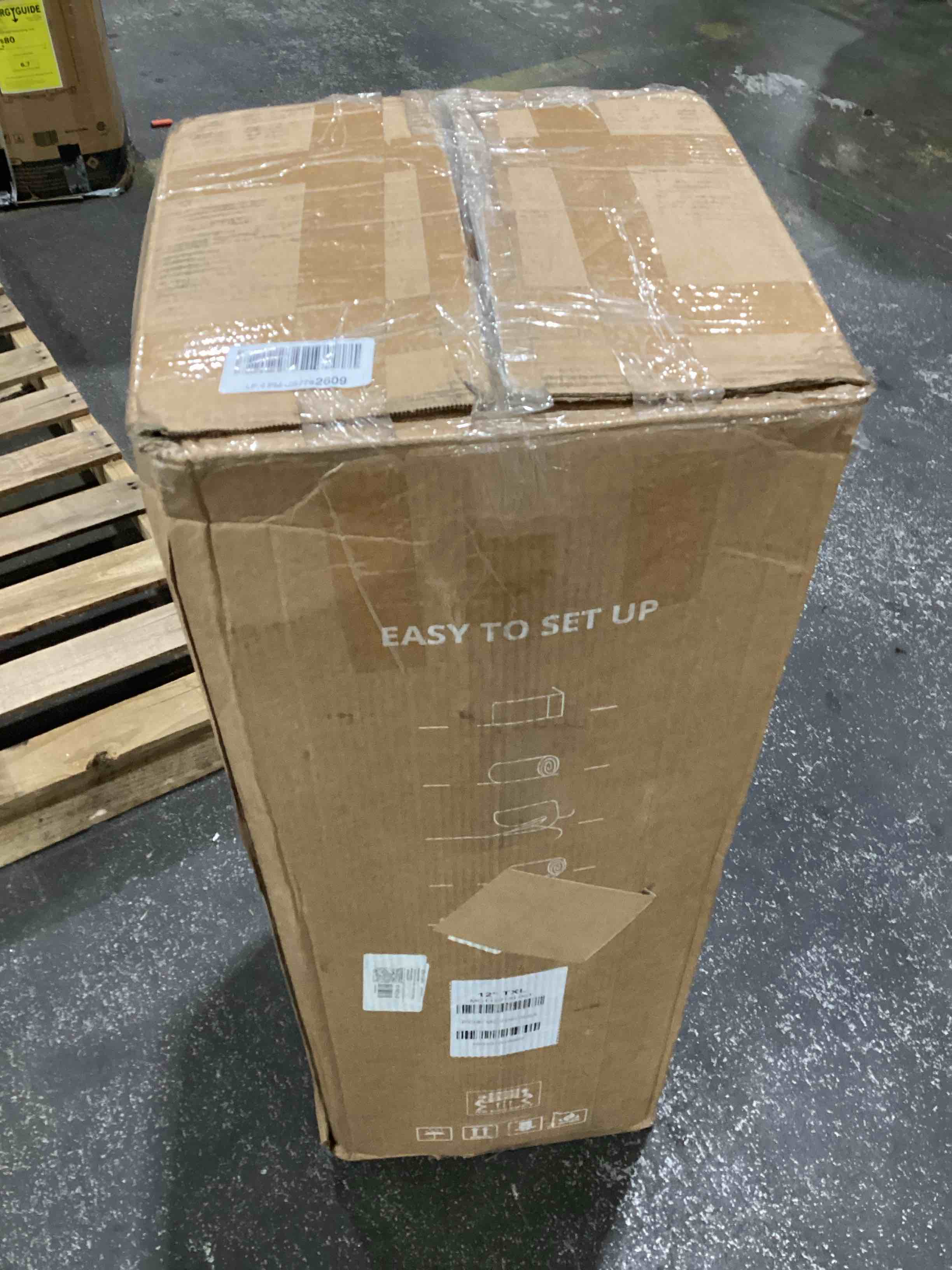 https://s3.amazonaws.com/lotting-images-prod/bidfta/BRN1269841_1757510616937.jpeg