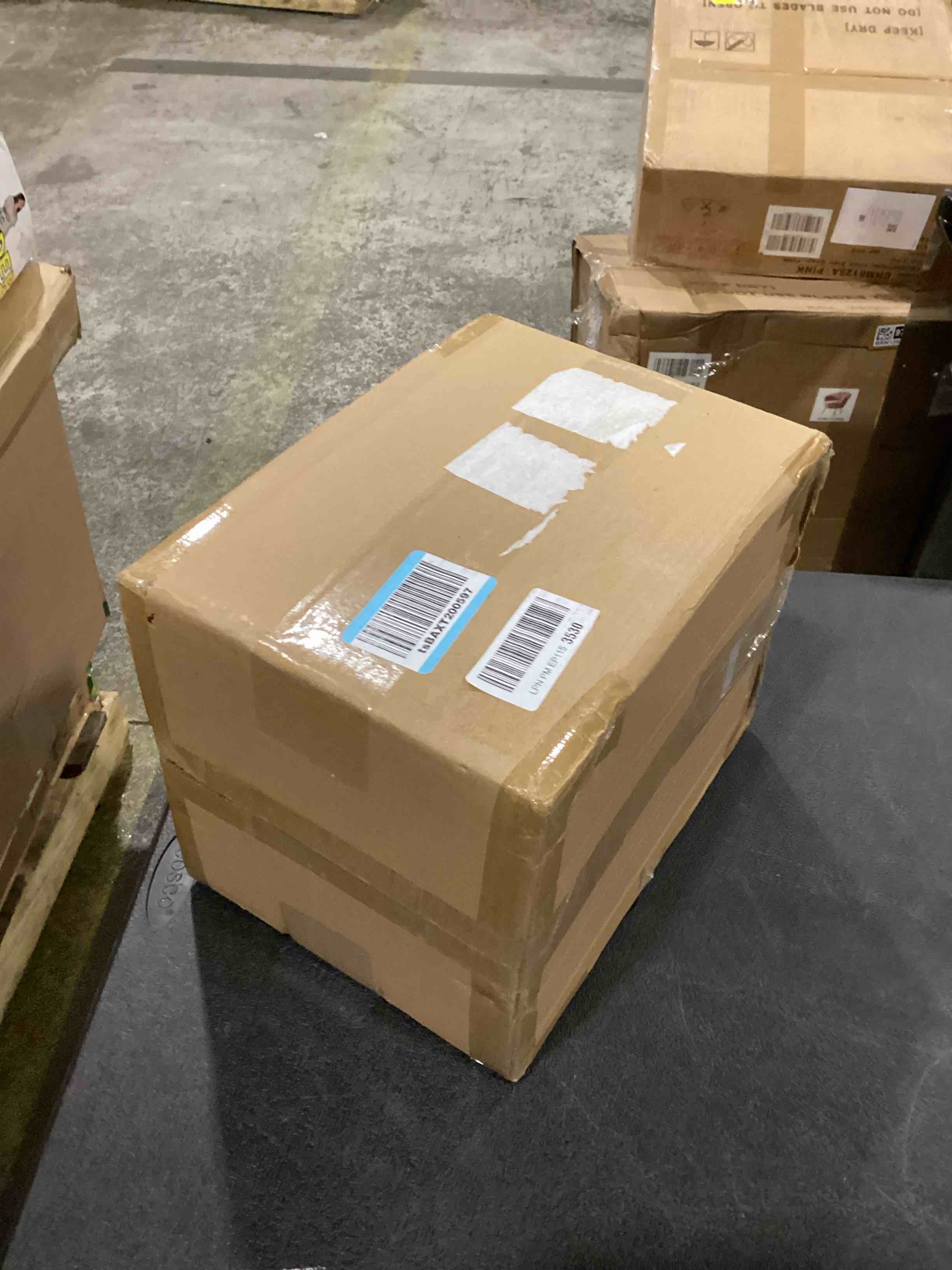 https://s3.amazonaws.com/lotting-images-prod/bidfta/BRN1269894_1757593639750.jpeg