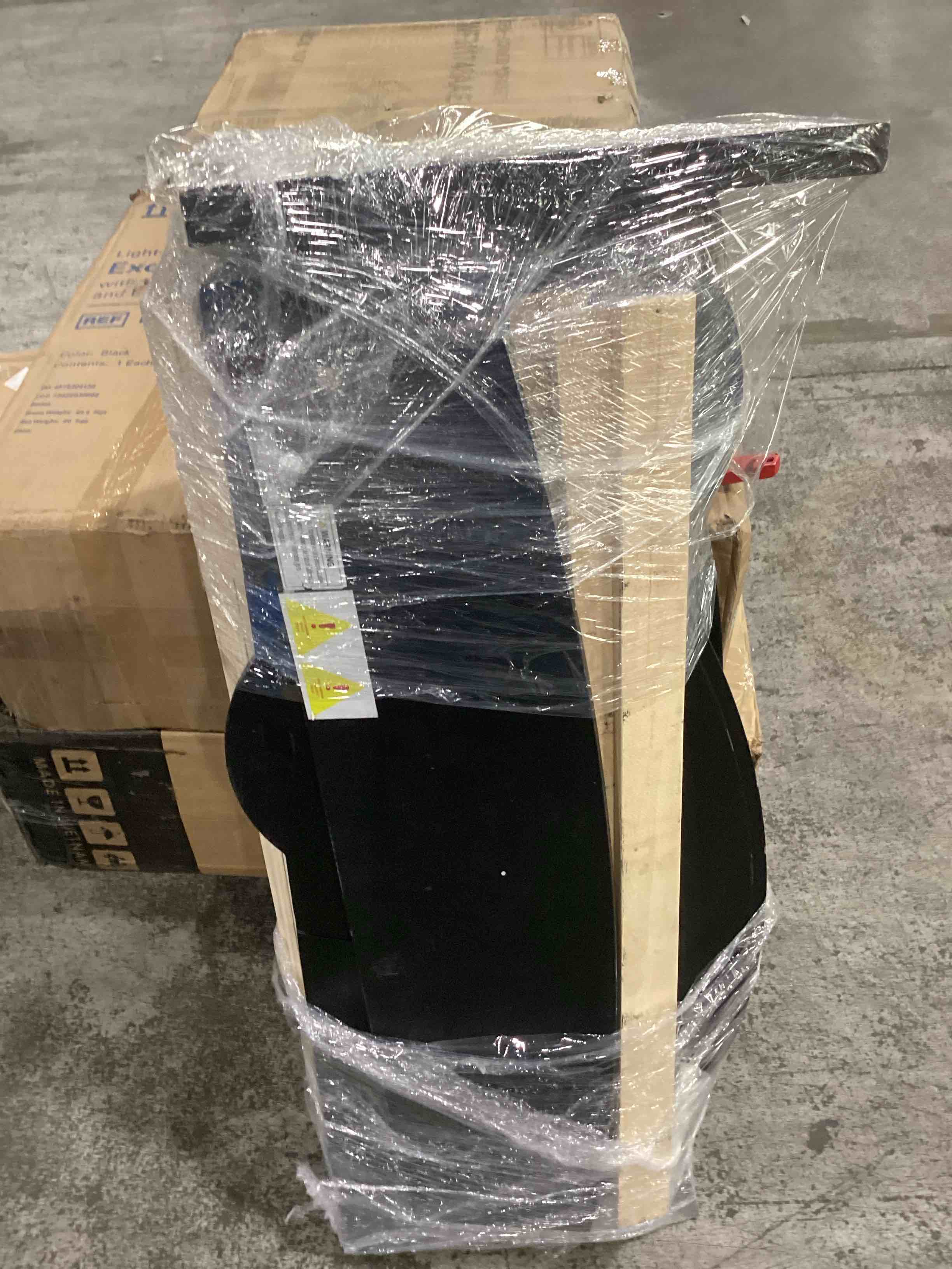 https://s3.amazonaws.com/lotting-images-prod/bidfta/BRN1273930_1757517426508.jpeg
