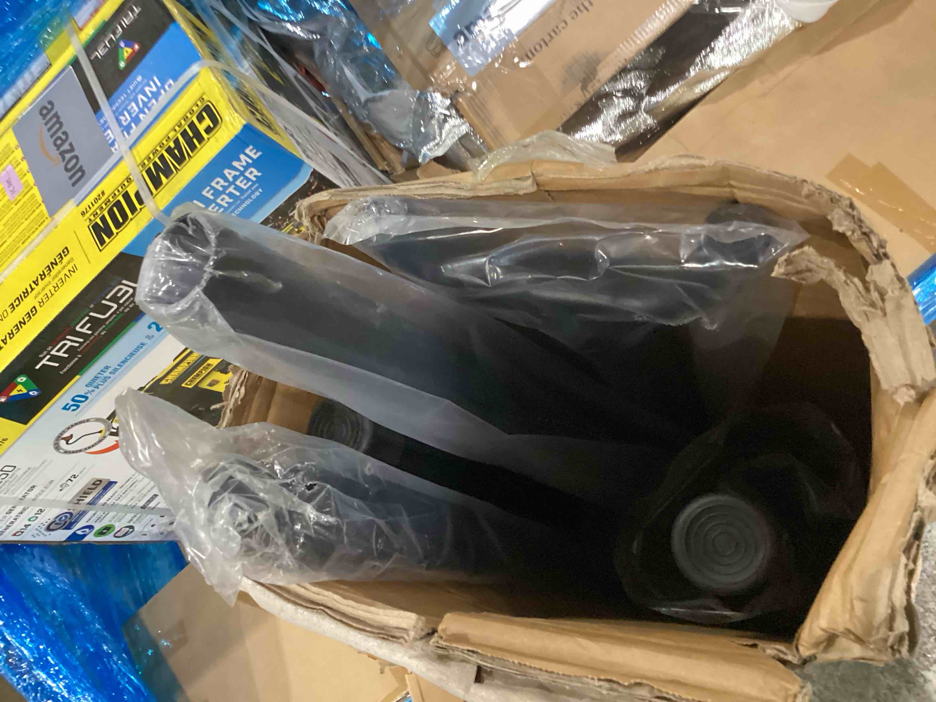 https://s3.amazonaws.com/lotting-images-prod/bidfta/BRN1273931_1757517494397.jpeg