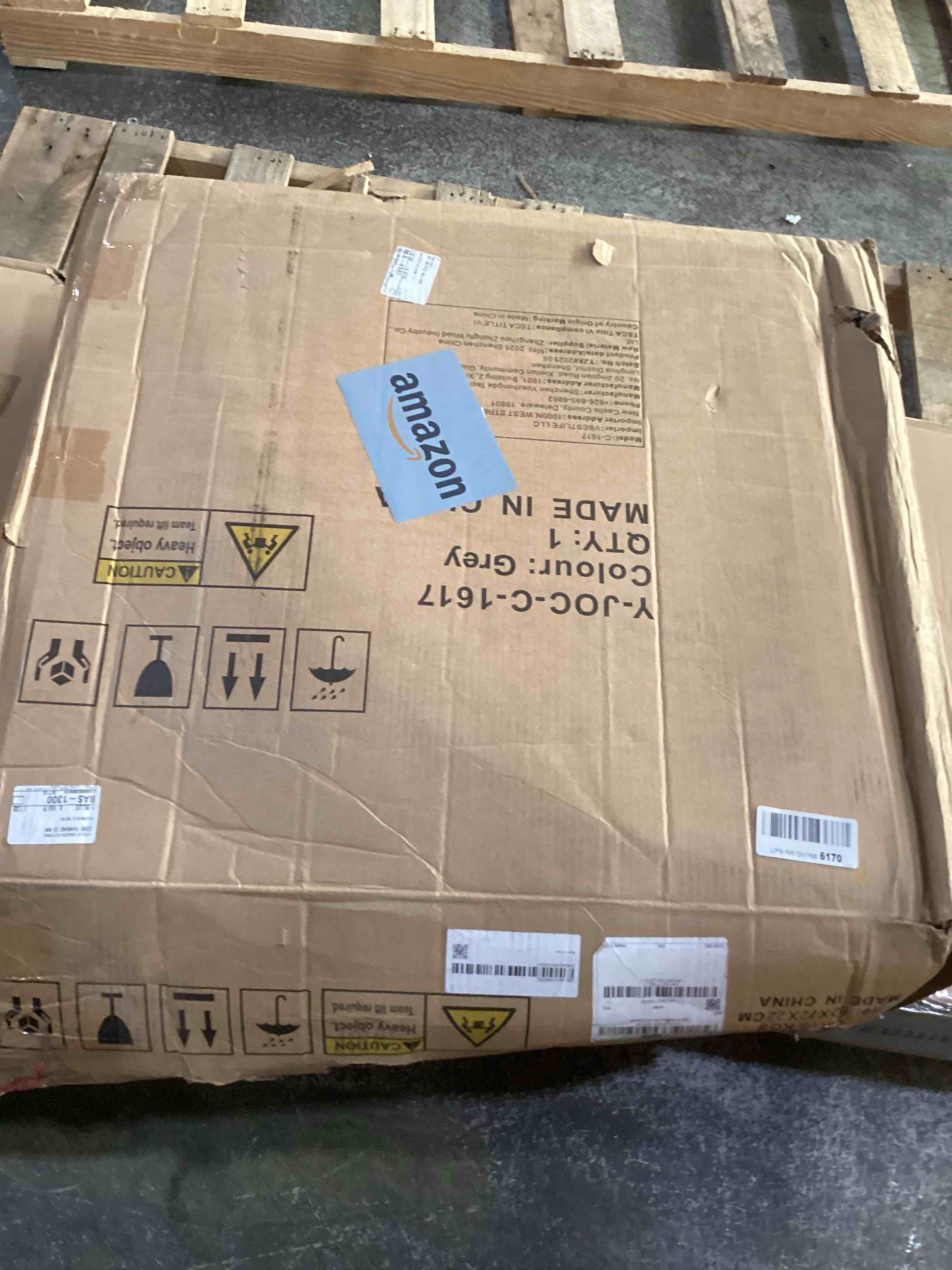 https://s3.amazonaws.com/lotting-images-prod/bidfta/BRN1274010_1757539466803.jpeg
