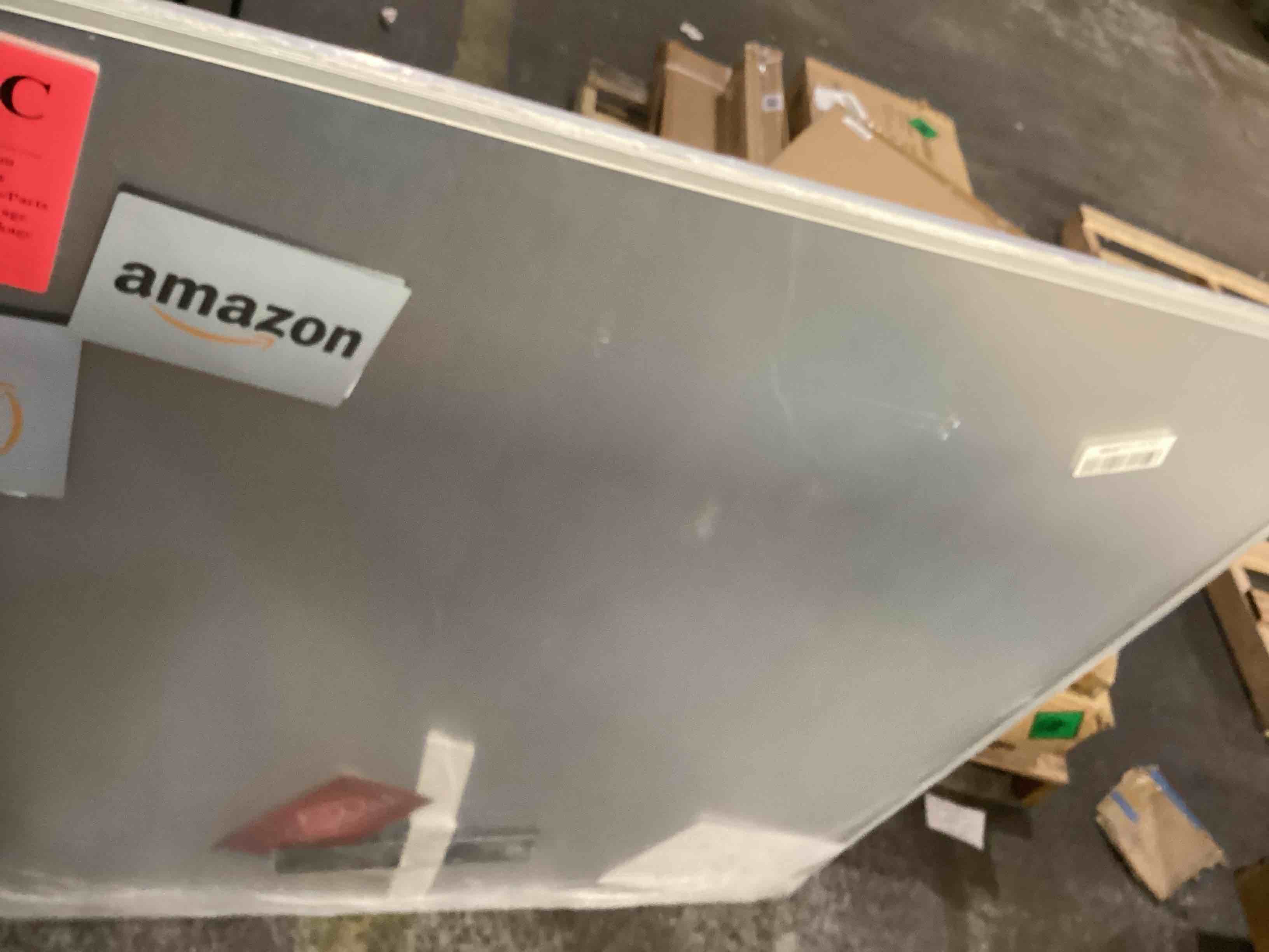 https://s3.amazonaws.com/lotting-images-prod/bidfta/BRN1274011_1757539667738.jpeg