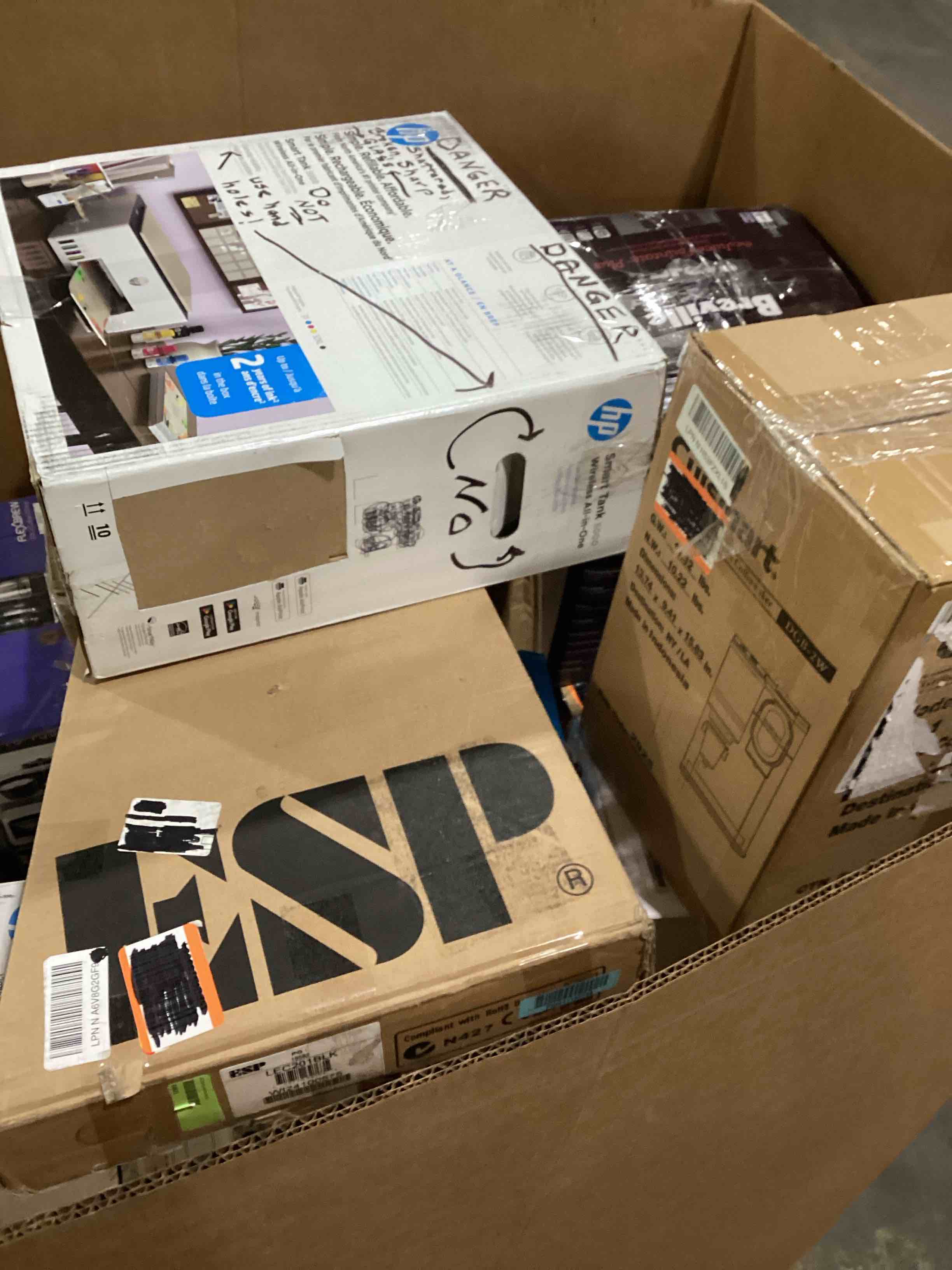 https://s3.amazonaws.com/lotting-images-prod/bidfta/BRN1278465_1777379570640.jpeg