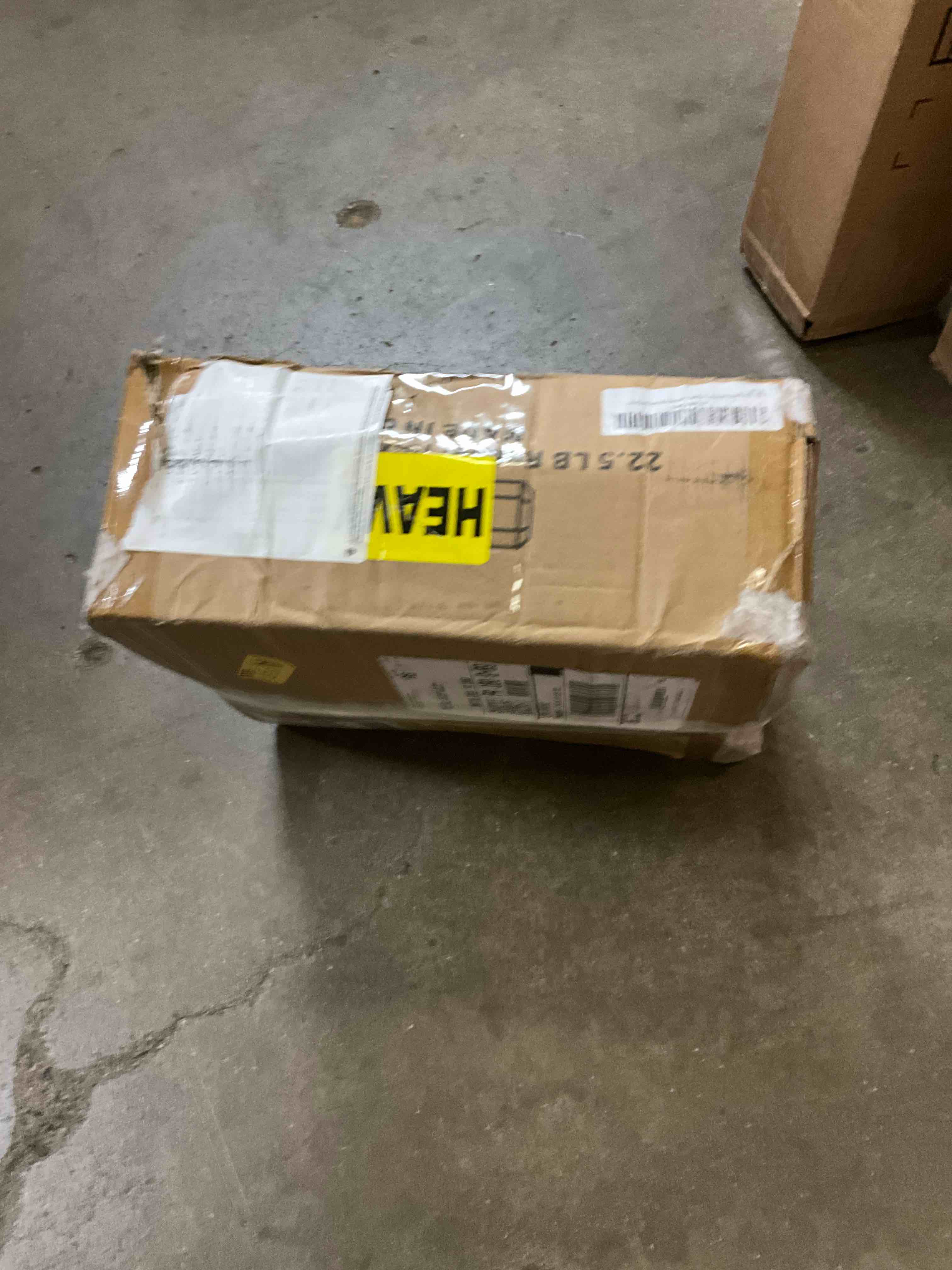 https://s3.amazonaws.com/lotting-images-prod/bidfta/BRN1288483_1746376296493.jpeg