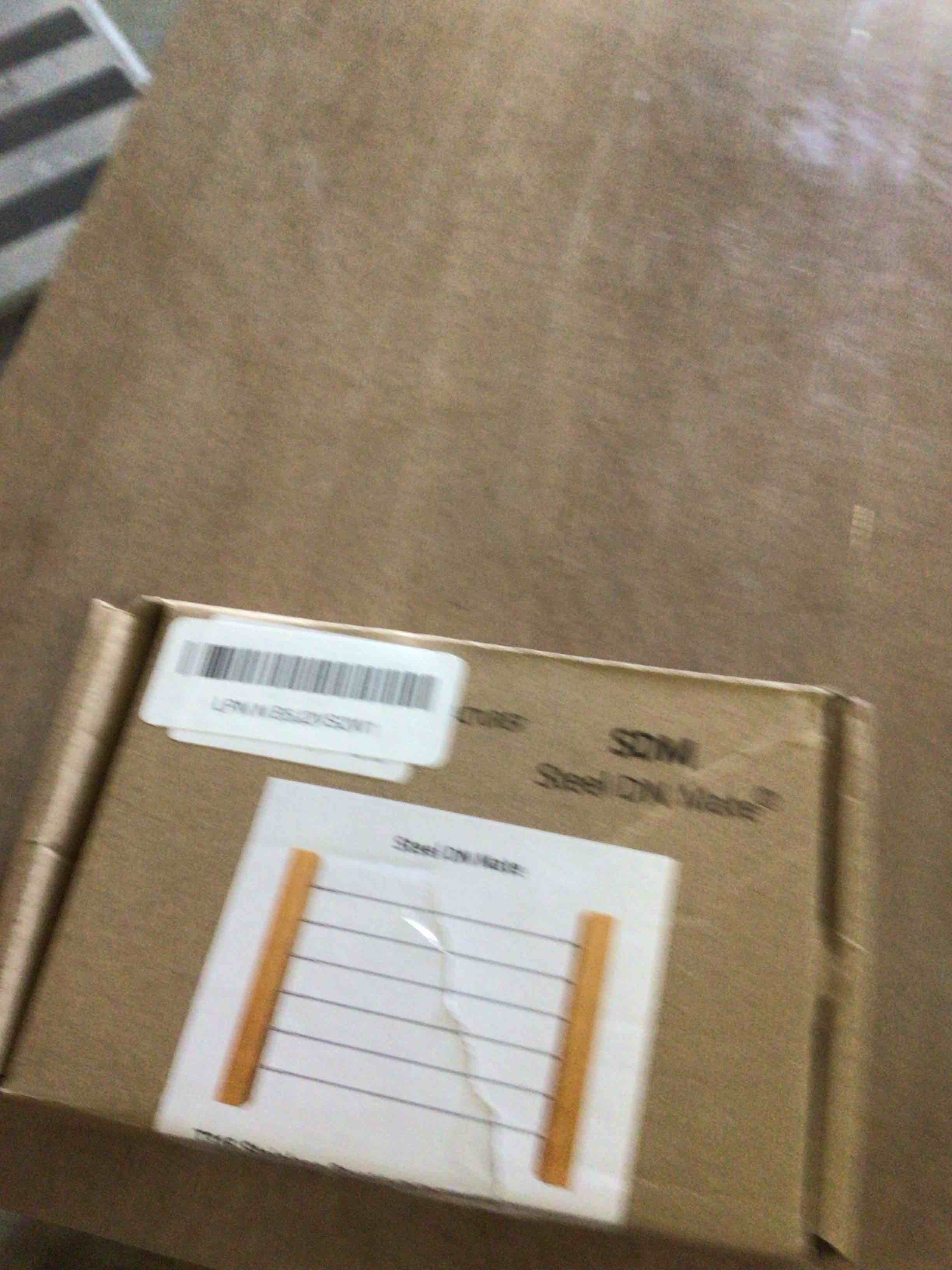 https://s3.amazonaws.com/lotting-images-prod/bidfta/BRN1289037_1749061274047.jpeg