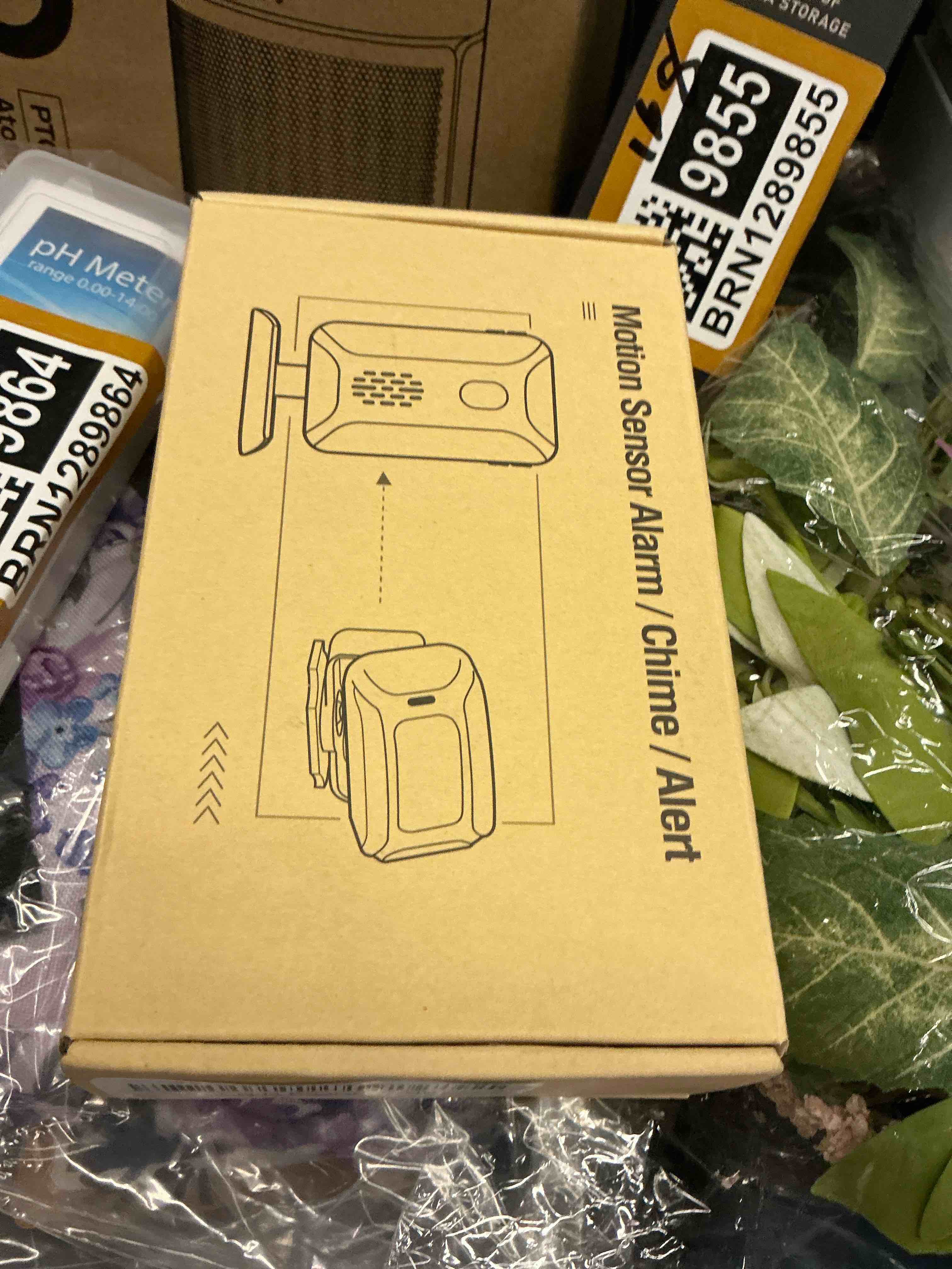 https://s3.amazonaws.com/lotting-images-prod/bidfta/BRN1289863_1750289047481.jpeg