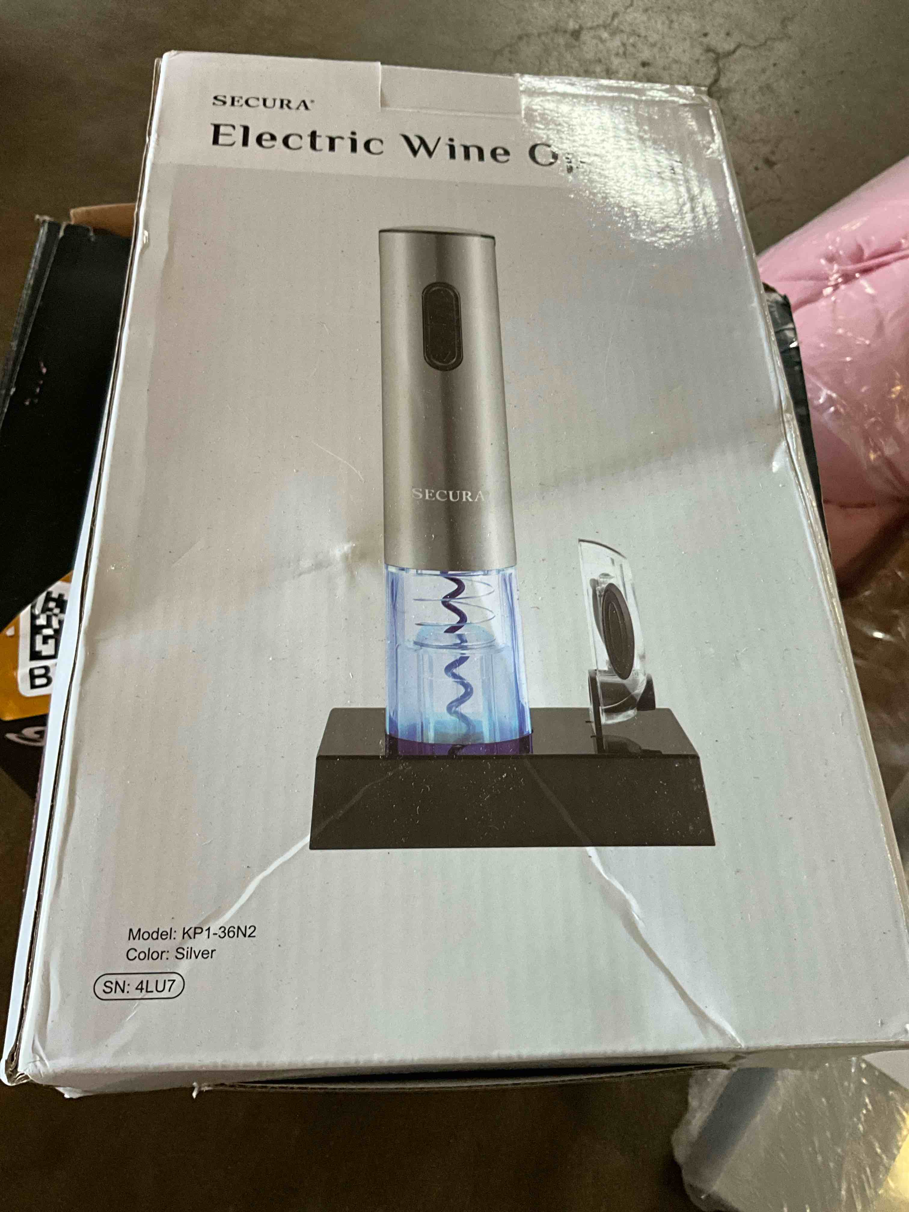 https://s3.amazonaws.com/lotting-images-prod/bidfta/BRN1290170_1751230821804.jpeg