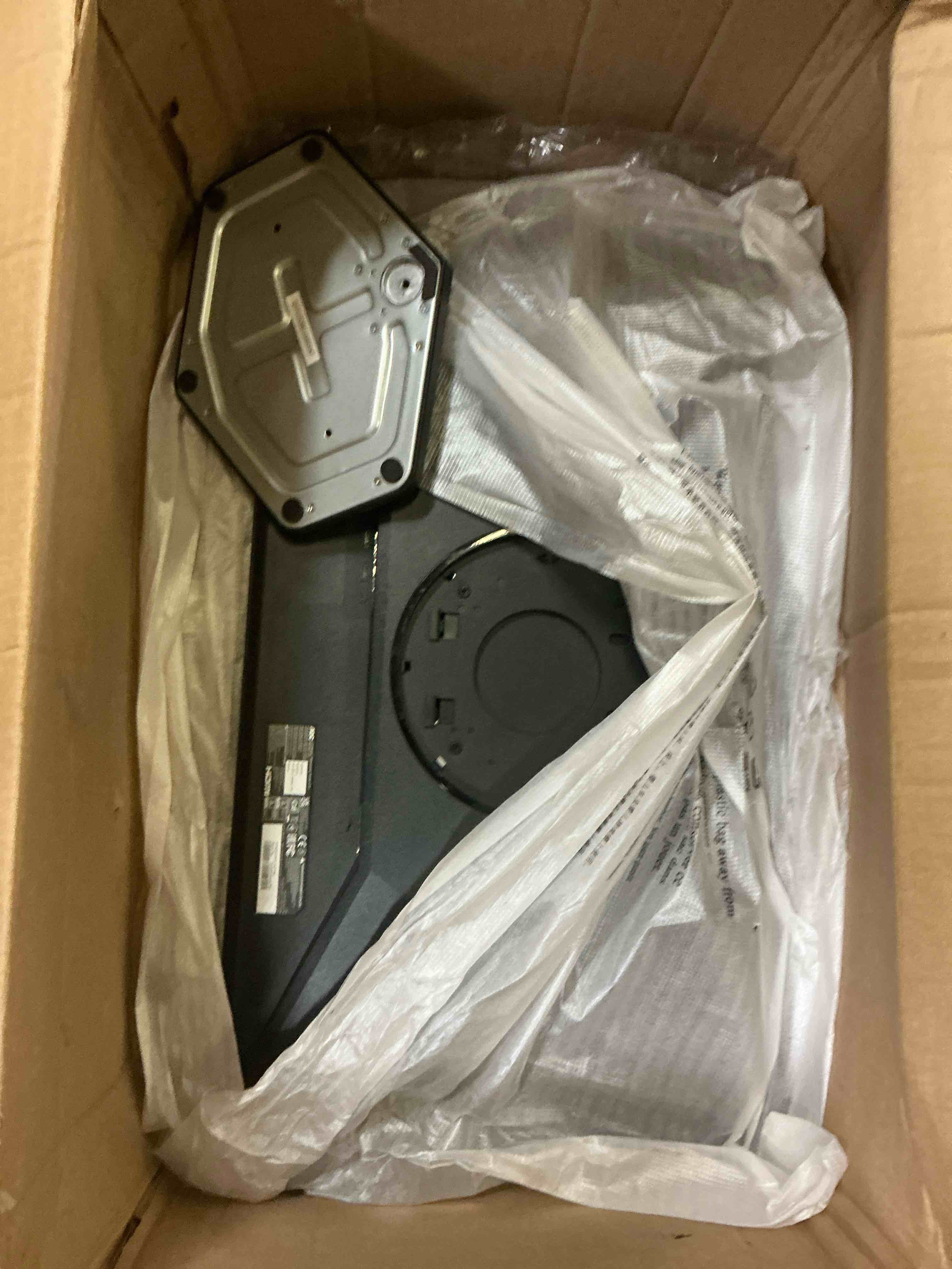 https://s3.amazonaws.com/lotting-images-prod/bidfta/BRN1290710_1753627142994.jpeg