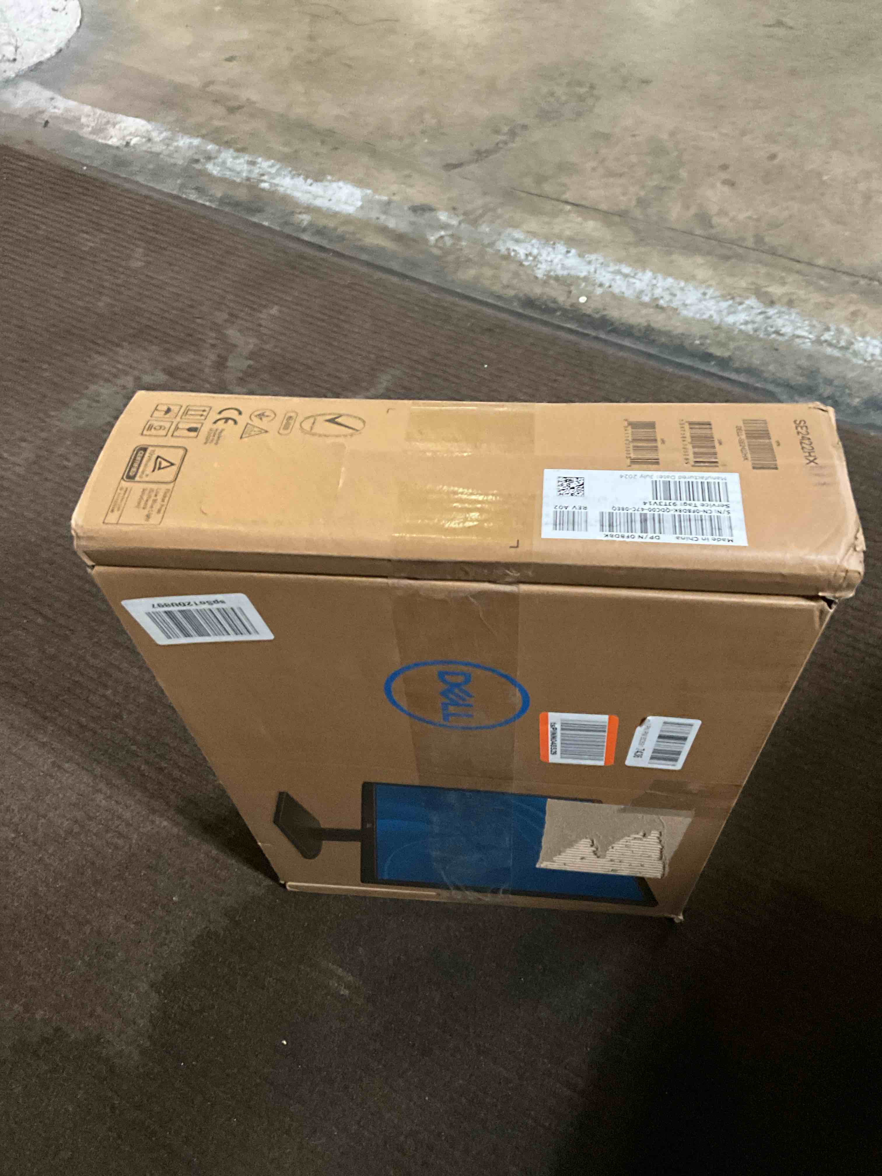 https://s3.amazonaws.com/lotting-images-prod/bidfta/BRN1290745_1753625846200.jpeg