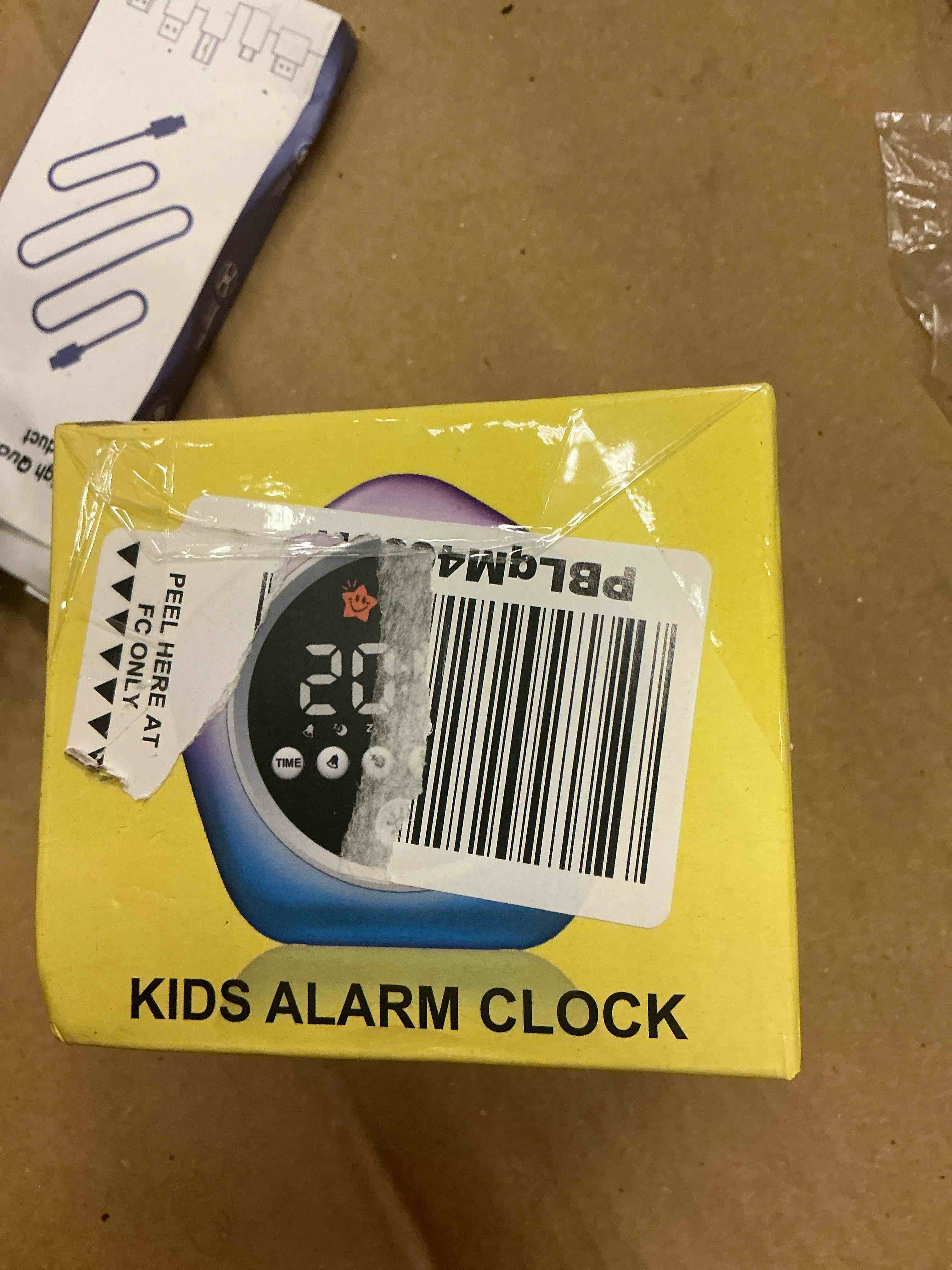 https://s3.amazonaws.com/lotting-images-prod/bidfta/BRN1290959_1753642434889.jpeg