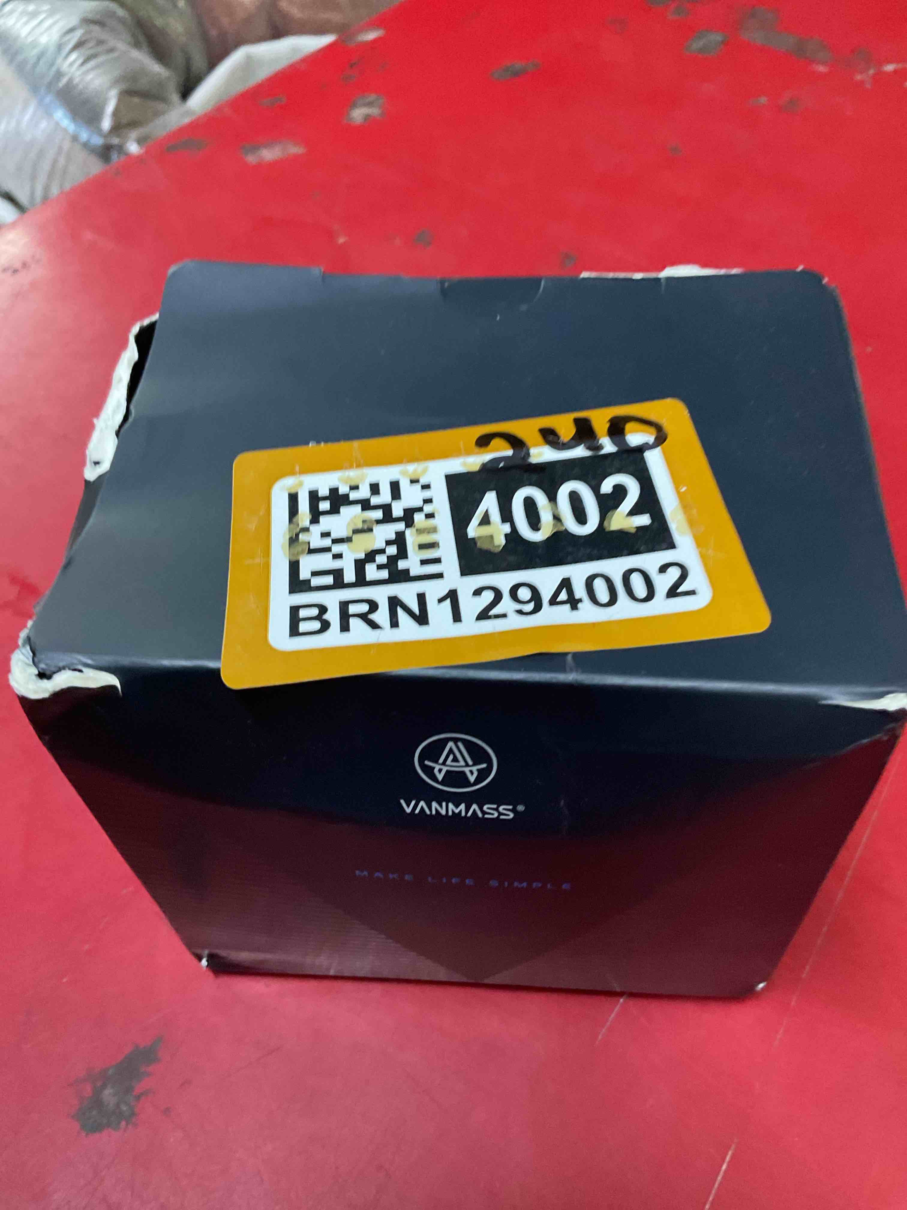 https://s3.amazonaws.com/lotting-images-prod/bidfta/BRN1294002_1754424769352.jpeg