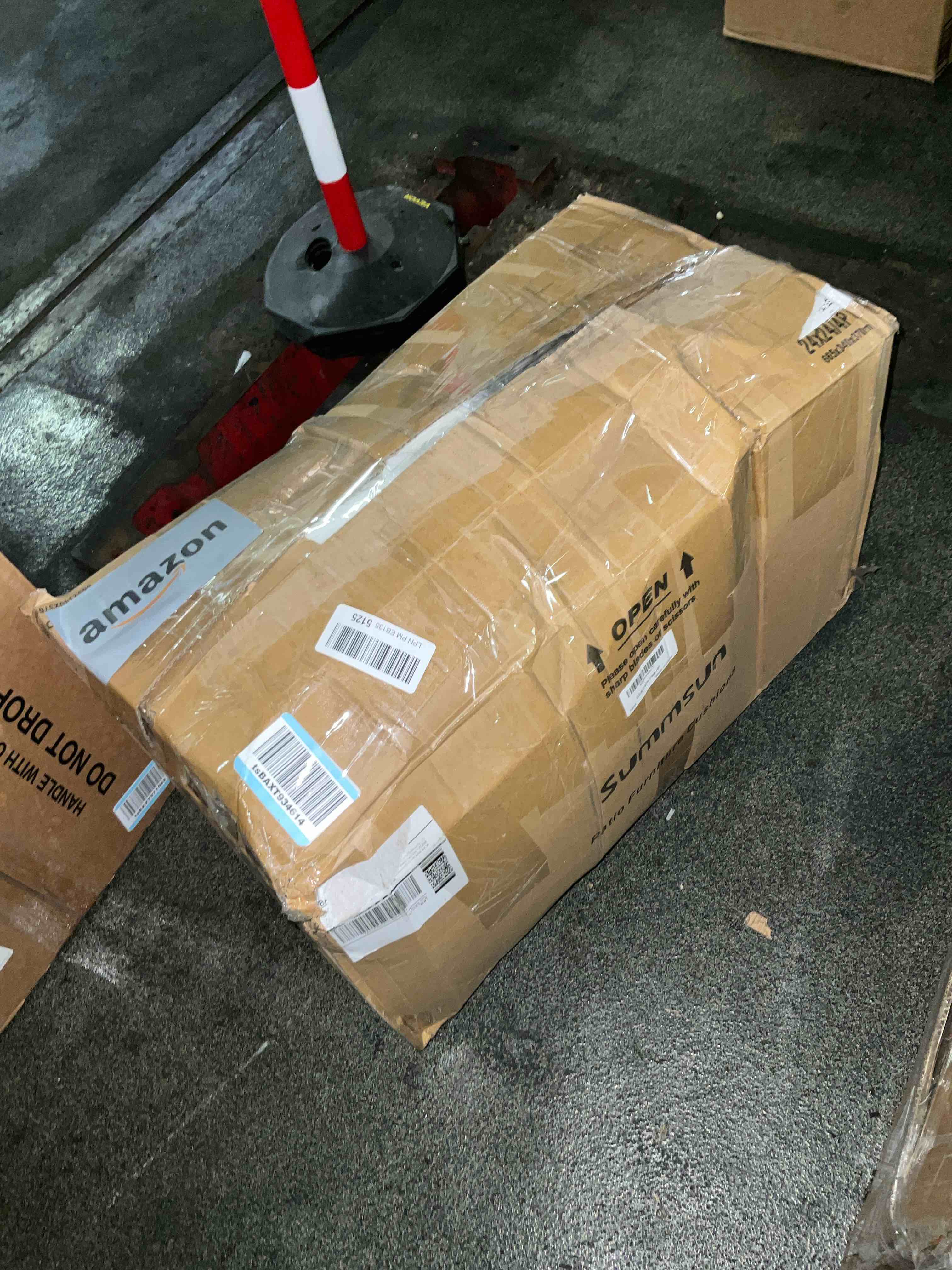 https://s3.amazonaws.com/lotting-images-prod/bidfta/BRN1294149_1755561407756.jpeg