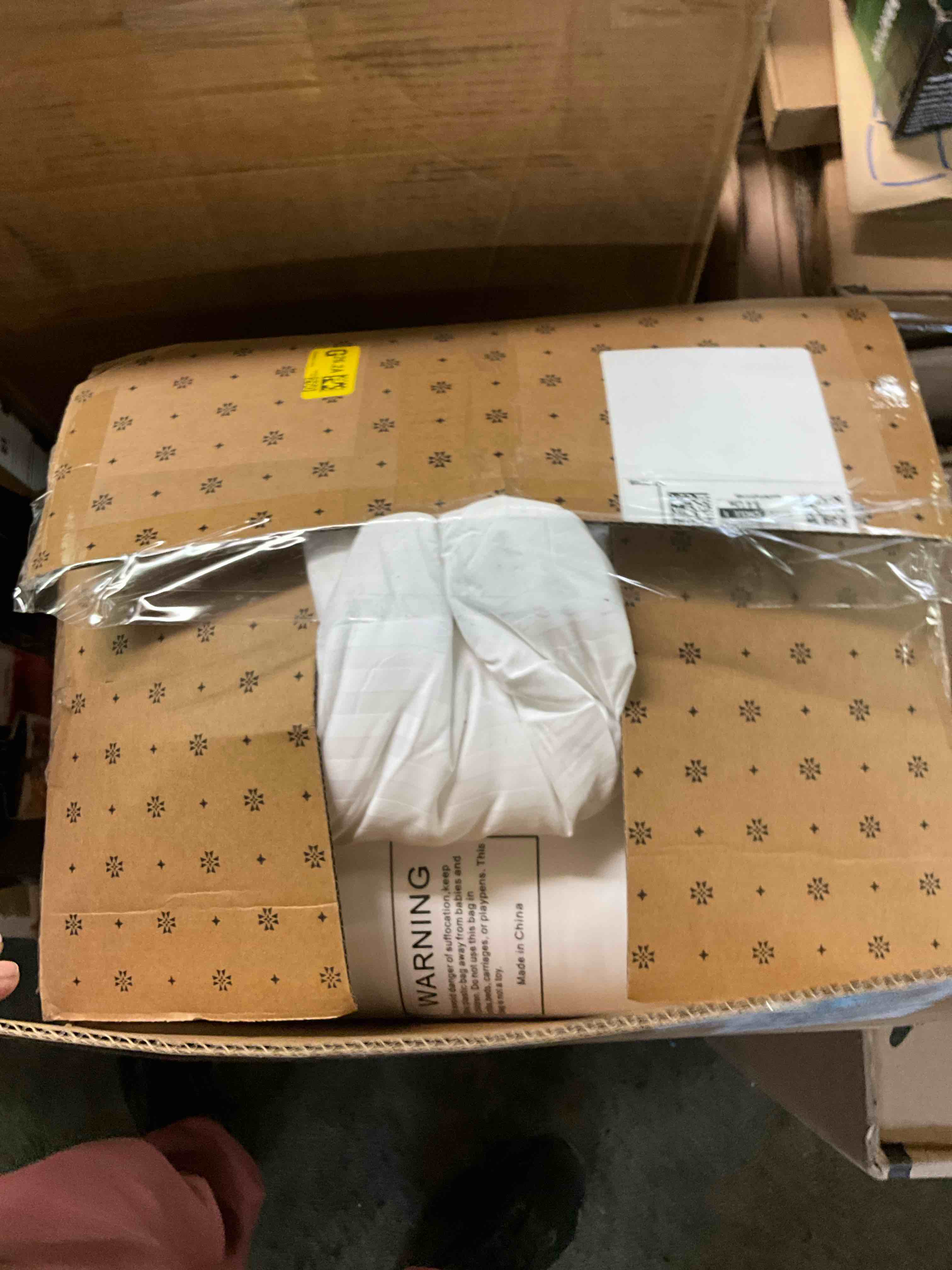https://s3.amazonaws.com/lotting-images-prod/bidfta/BRN1294207_1757540886059.jpeg