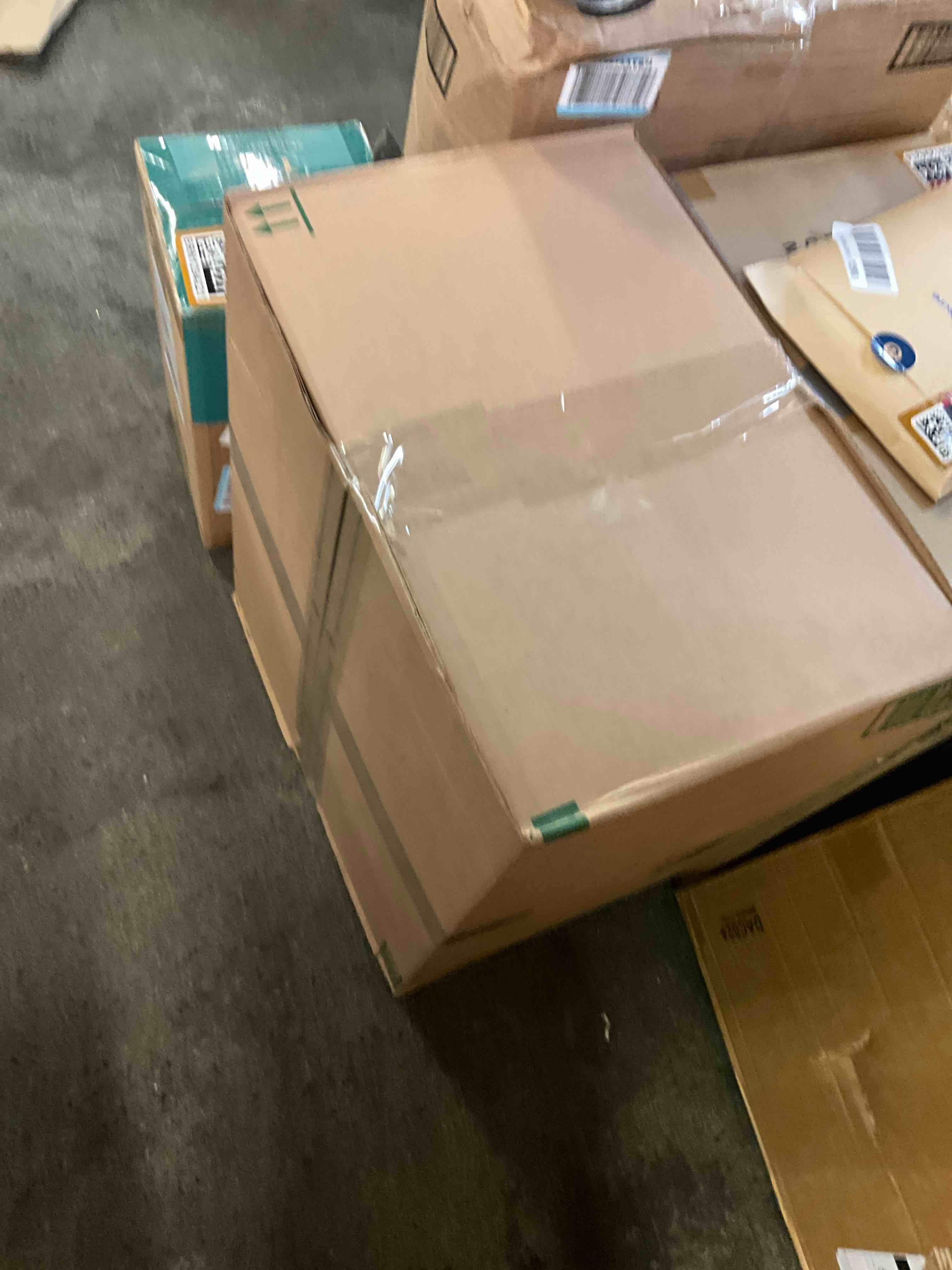 https://s3.amazonaws.com/lotting-images-prod/bidfta/BRN1294222_1757541830154.jpeg