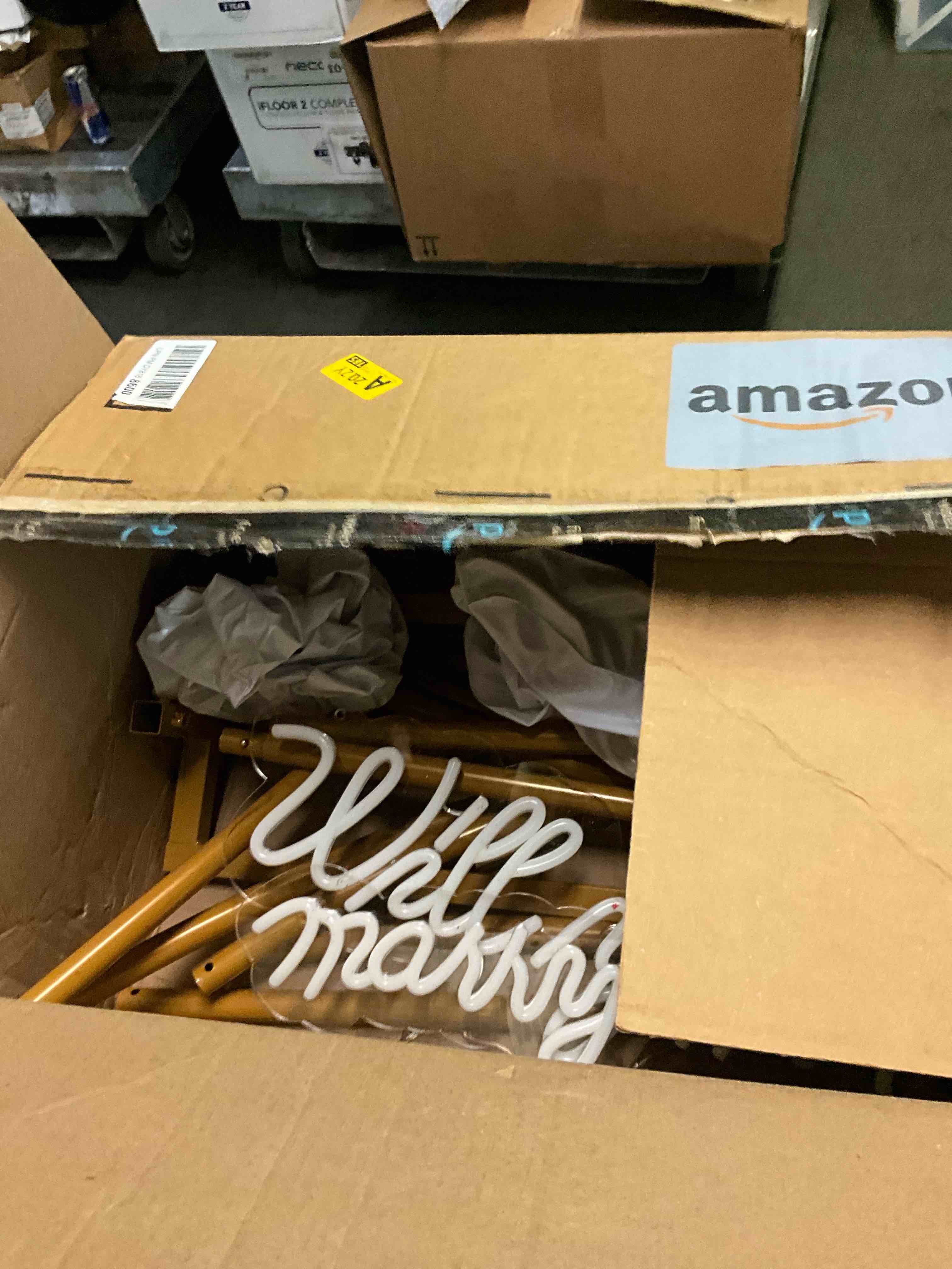 https://s3.amazonaws.com/lotting-images-prod/bidfta/BRN1294243_1757543421659.jpeg