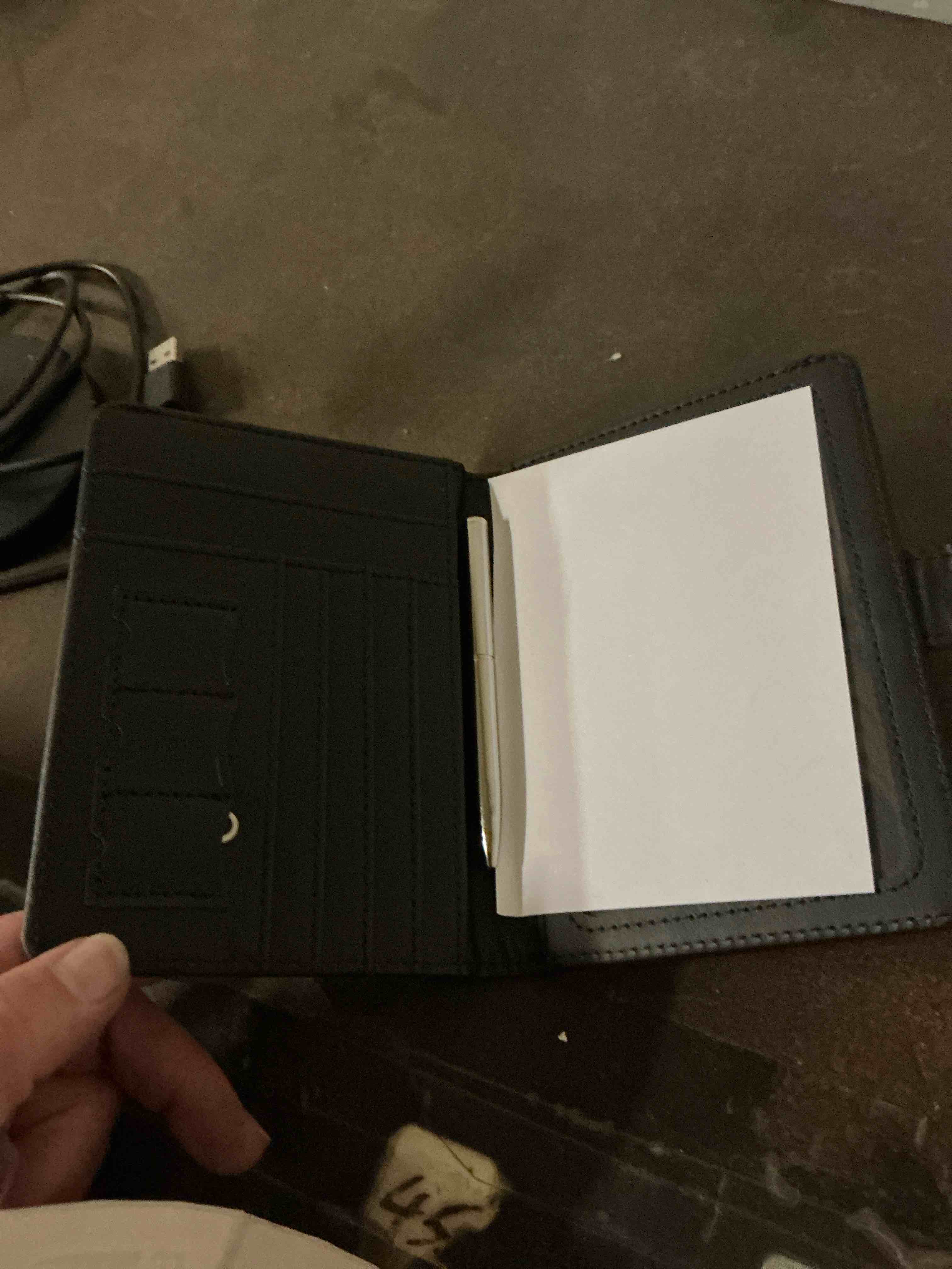 https://s3.amazonaws.com/lotting-images-prod/bidfta/BRN1294421_1760232159132.jpeg
