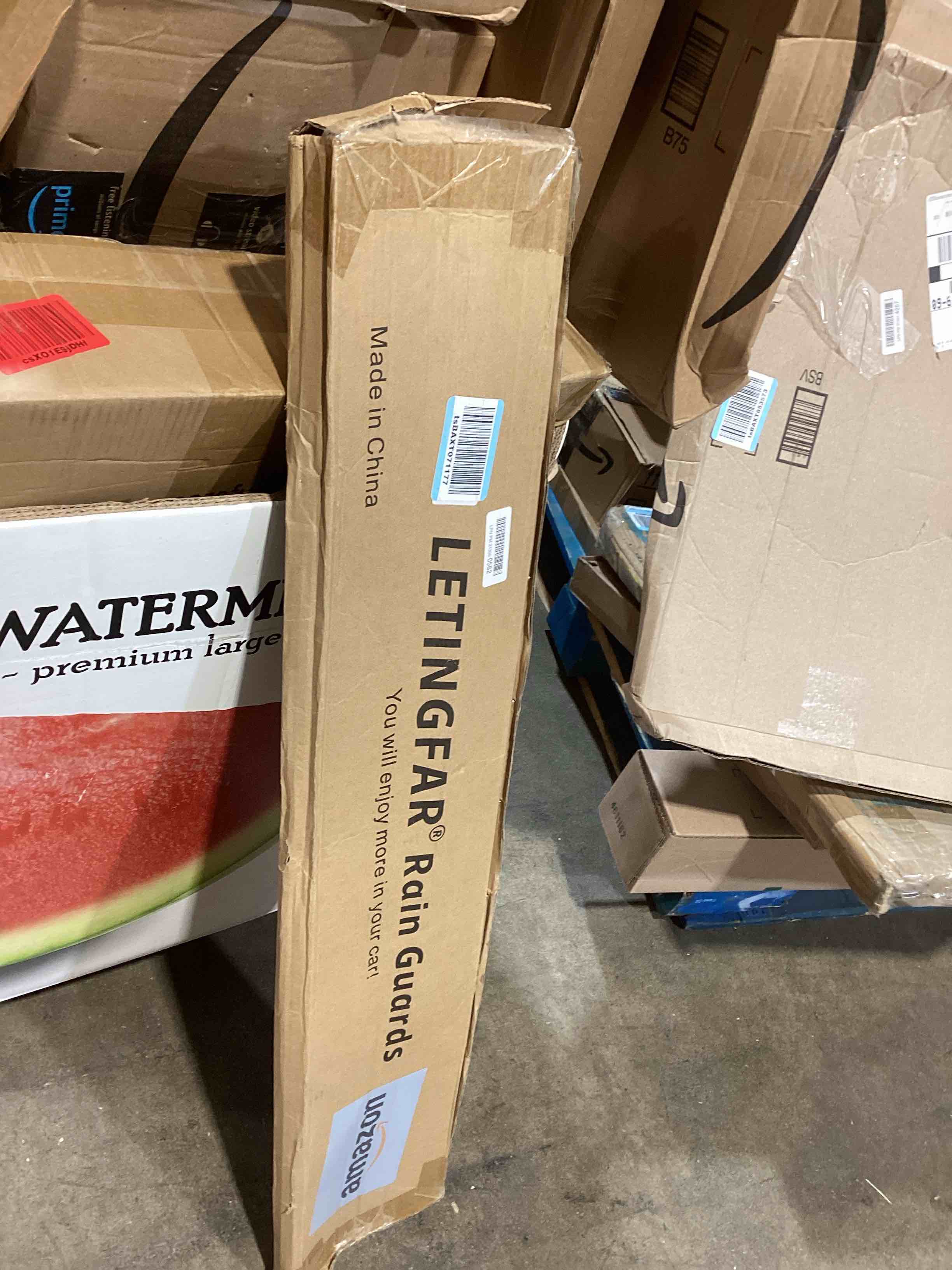 Condition photo showing Good Condition for Rain Guards for Volkswagen Passat 2011-2018, Tape-on Side Window Deflectors for Volkswagen Passat, Window Visors for Volkswagen Cars, for Volkswagen Car Accessories 4 Rain Guards ? 2 Car Coasters