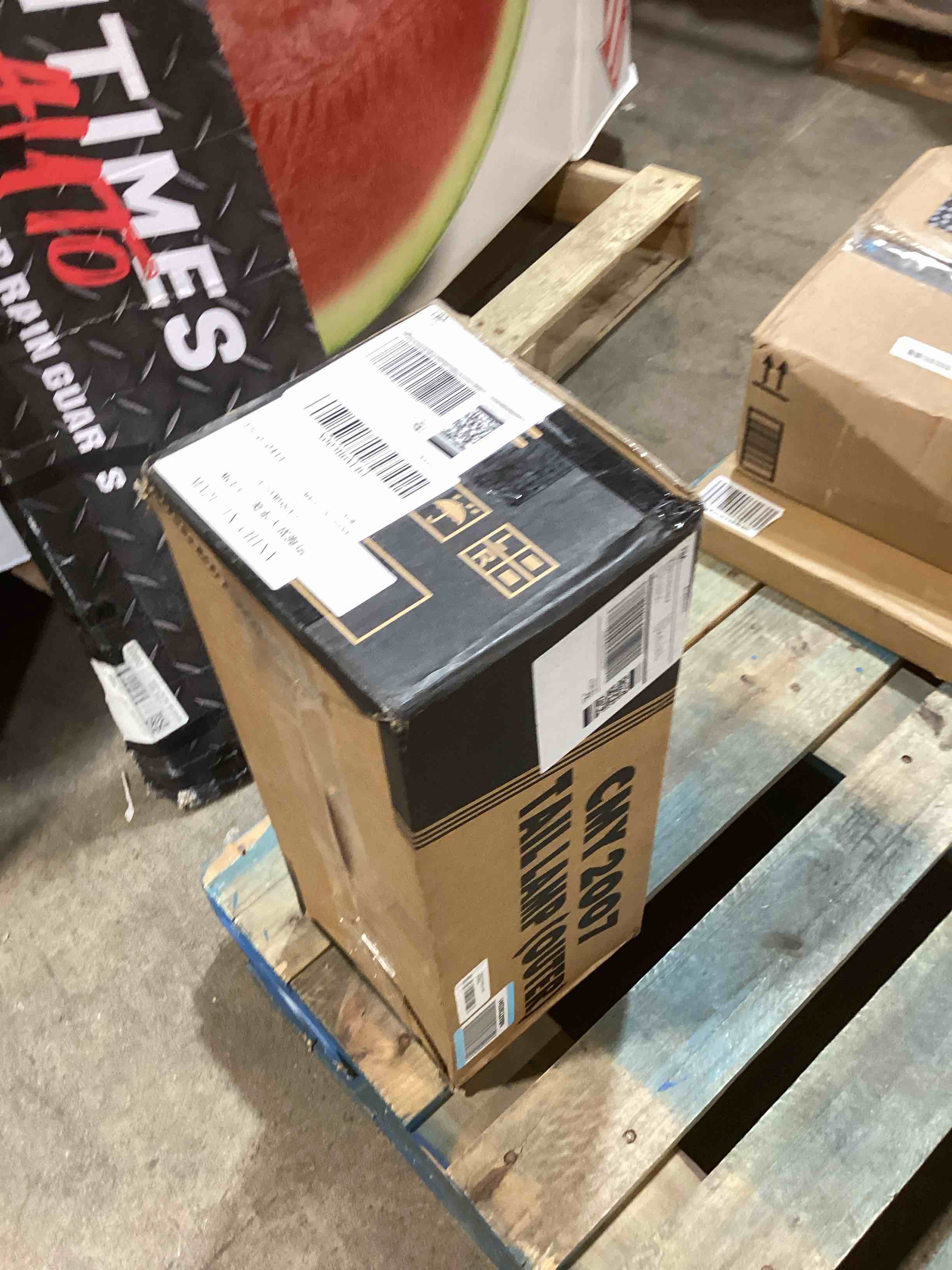 Condition photo showing New/Like New for Tail Light Right Passenger Side Replacement for 2007 2008 2009 Camry Car Brake Light Part 8155006240 8155133340