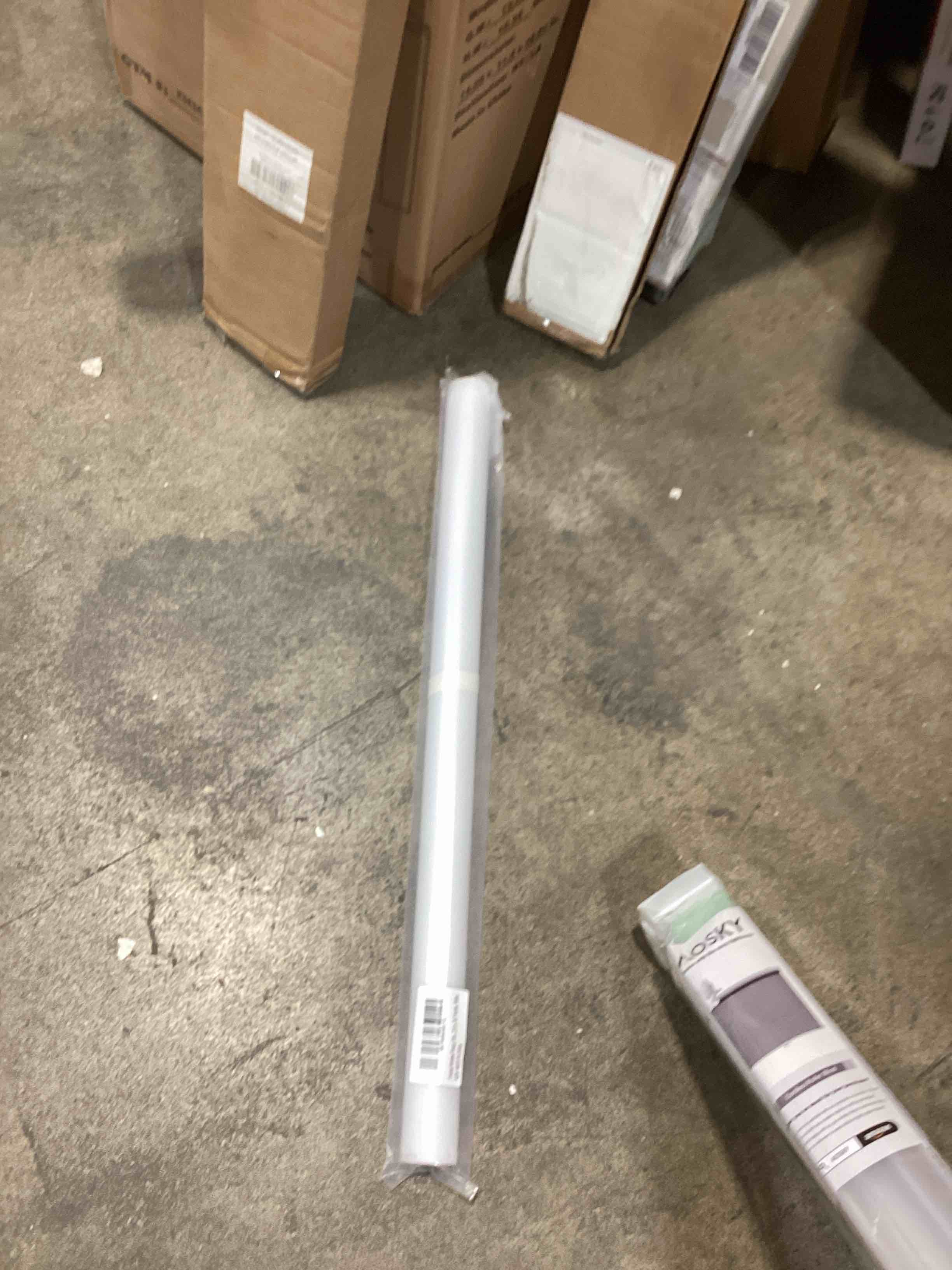 Condition photo showing New/Like New for HIDBEA Frosted Window Privacy Film - Non Adhesive Static Cling Glass Stickers Sun UV Blocking Heat Control Door Covering Decals for Home Office, 23.6 x 78.7 Inch Frosted 23.6 x 78.7 Inch