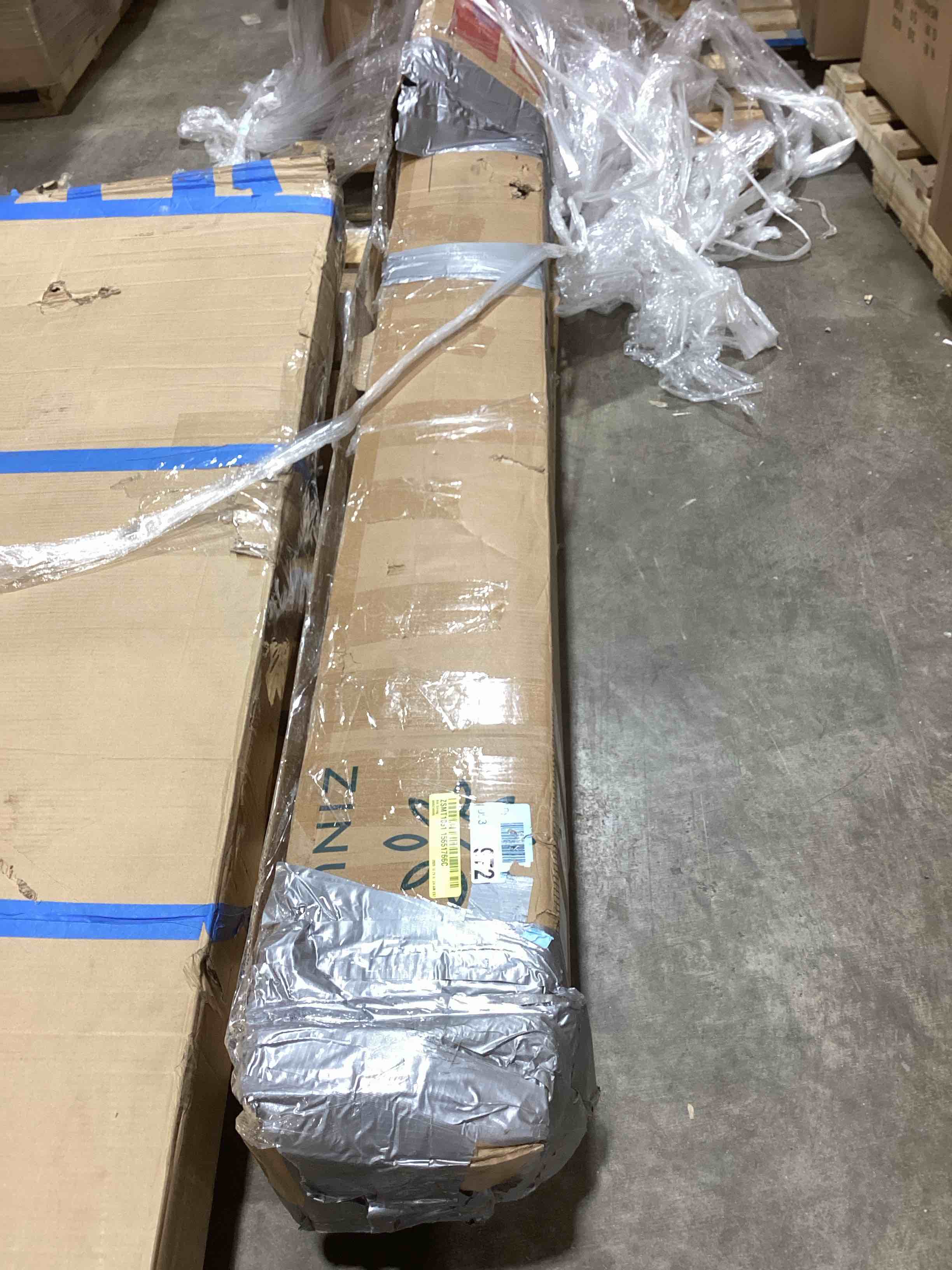 Condition photo showing As Is for Zinus 7.5" Metal Box Spring with Wood Slats Mattress Foundation, Queen