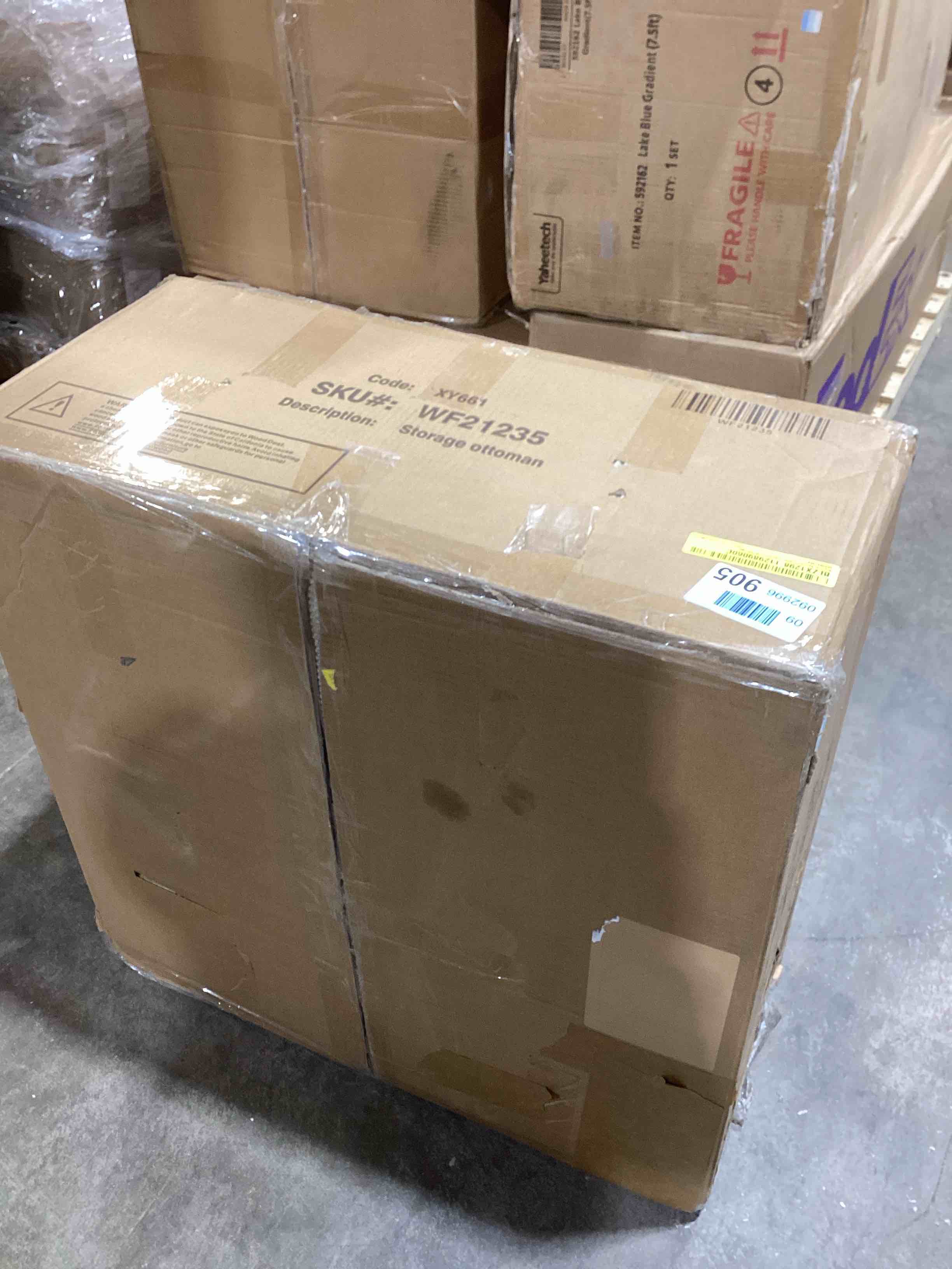 Condition photo showing New/Like New for Bryonie Round Cocktail Ottoman with Storage, Green