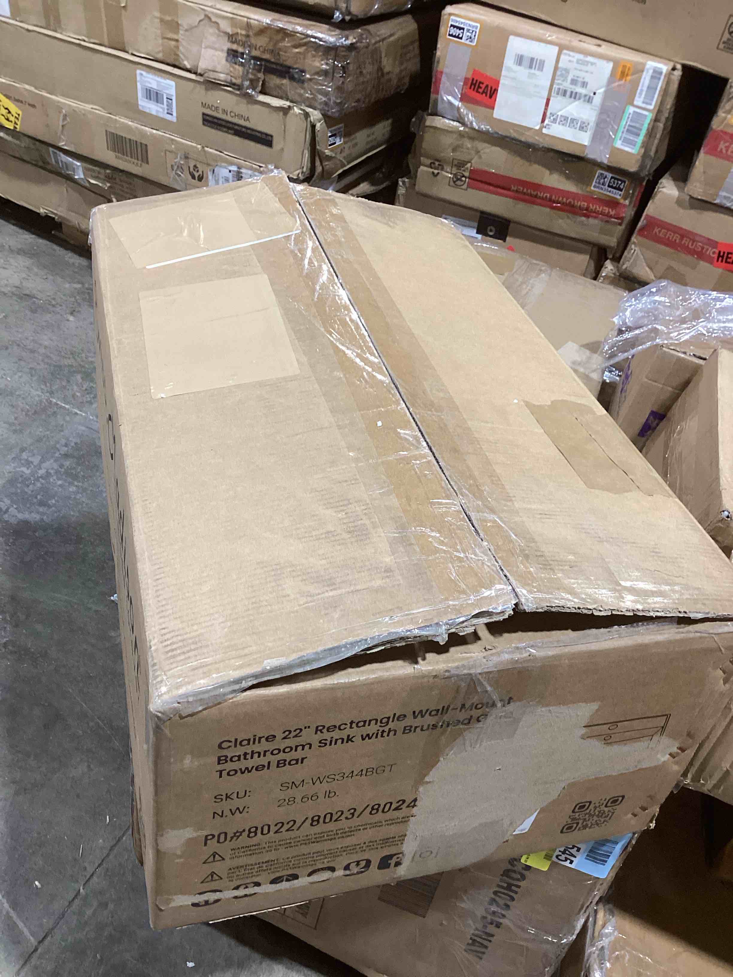 Condition photo showing New/Like New for ?Claire 22" Wall-Mount Bathroom Sink with Brushed Gold Towel Bar