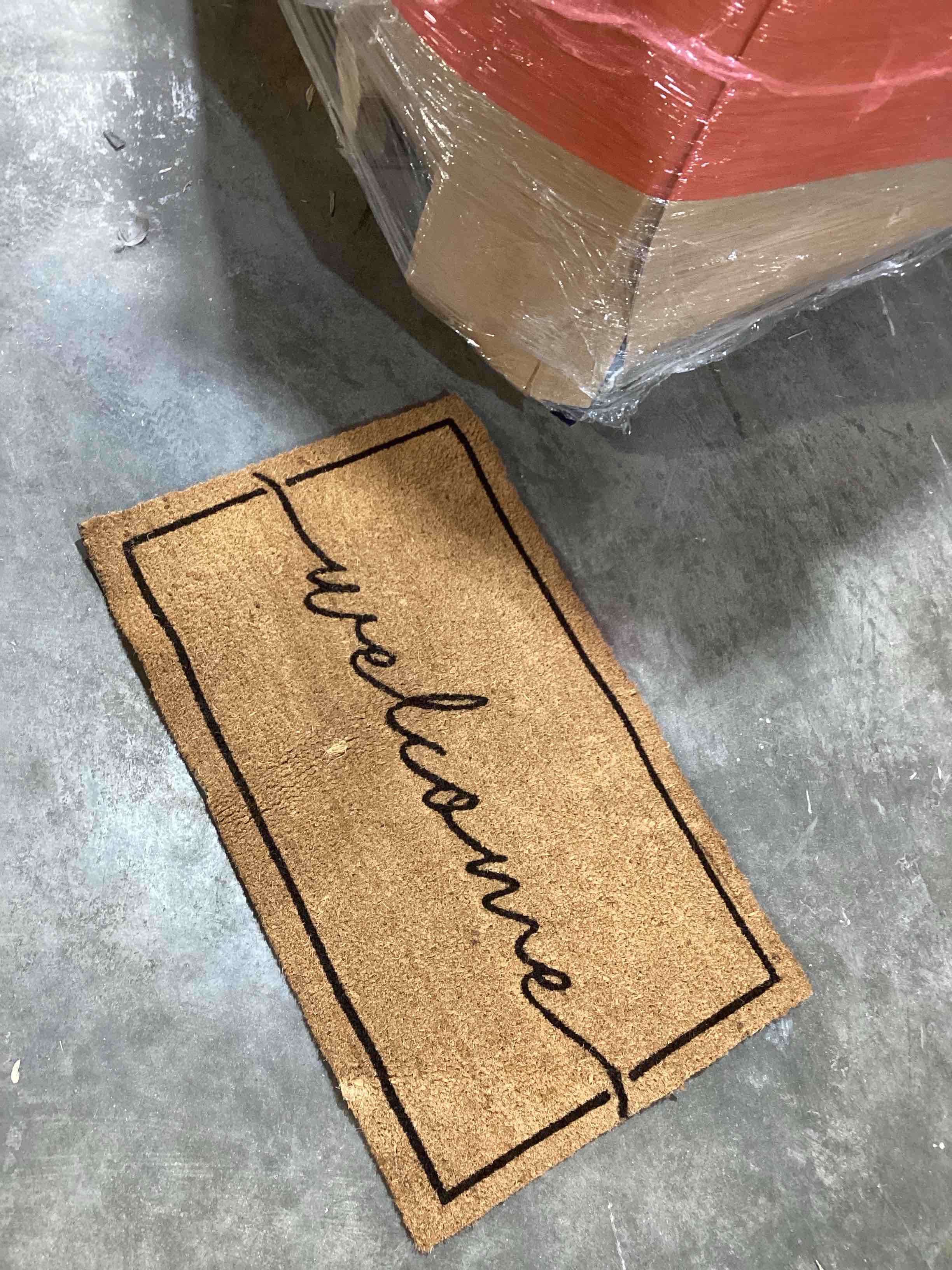 Condition photo showing Good Condition for Welcome doormat